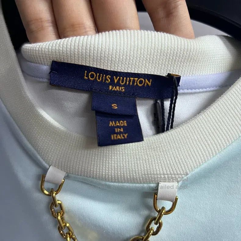 Louis Vuitton Louis Vuitton Pink Logo printed gradient lotus short sleev Size S / US 4 / IT 40 - 2 Thumbnail