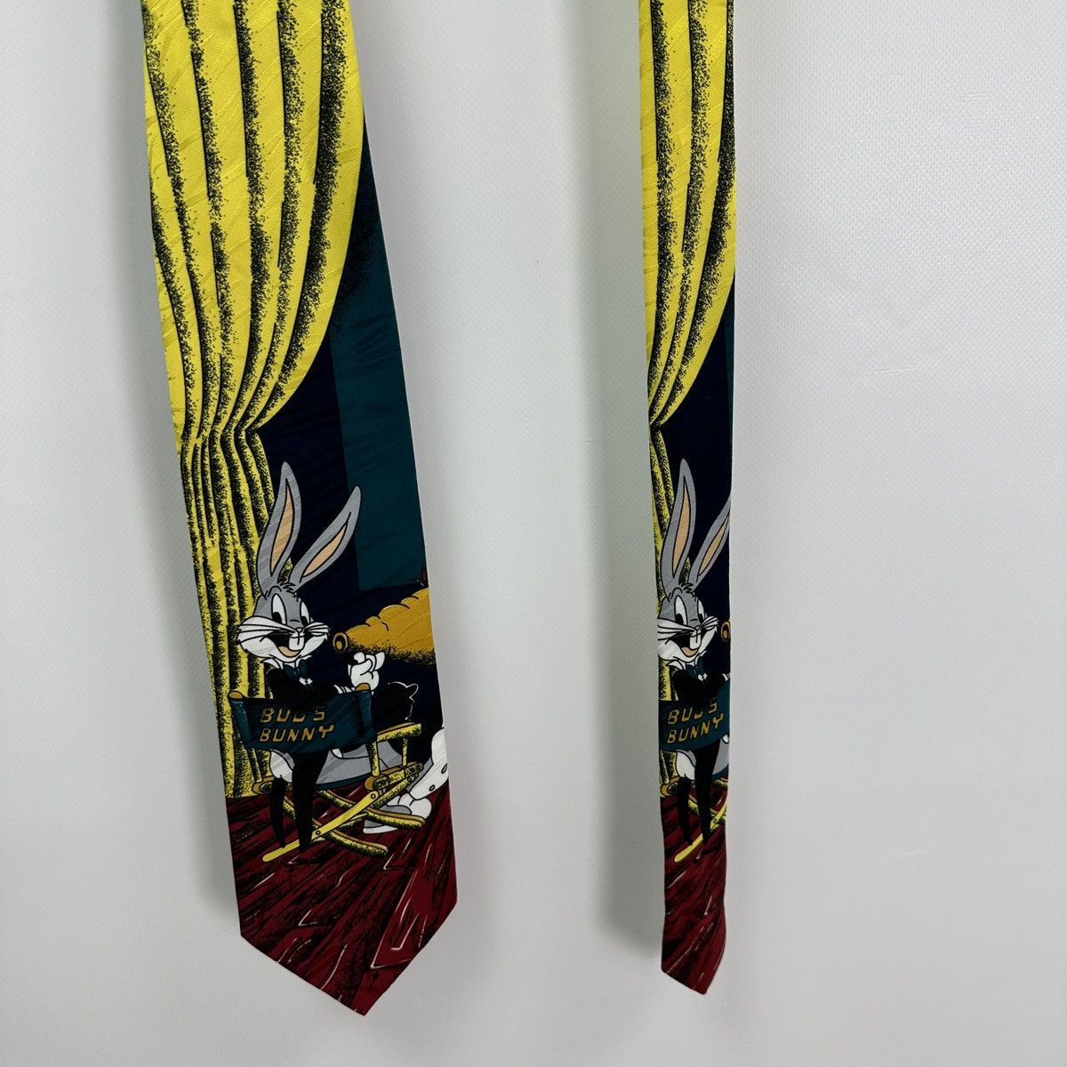 Vintage Vintage 90s 1995 Looney Tunes Bugs Bunny producer tie humor Size ONE SIZE - 2 Thumbnail