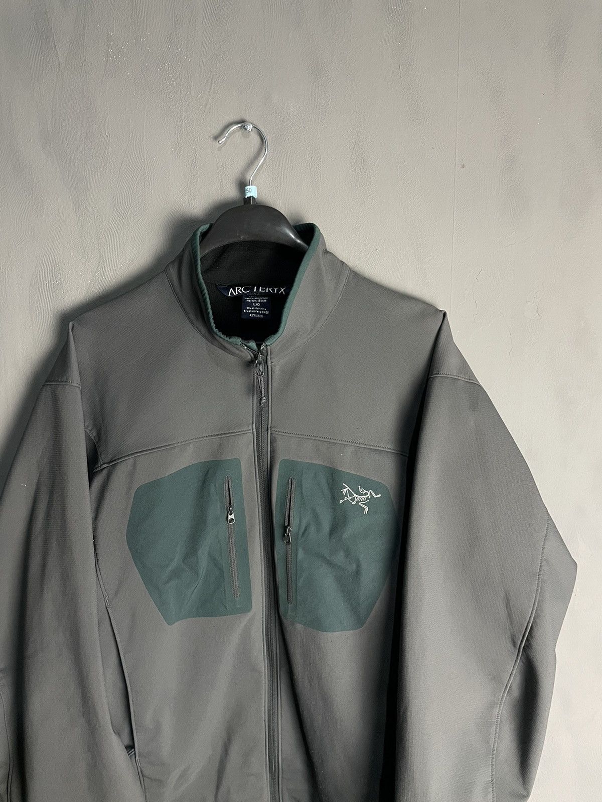 Arc'teryx VINTAGE ARCTERYX SOFTSHELL JACKET OUTDOOR DRILL STREETWEAR Size US L / EU 52-54 / 3 - 2 Thumbnail