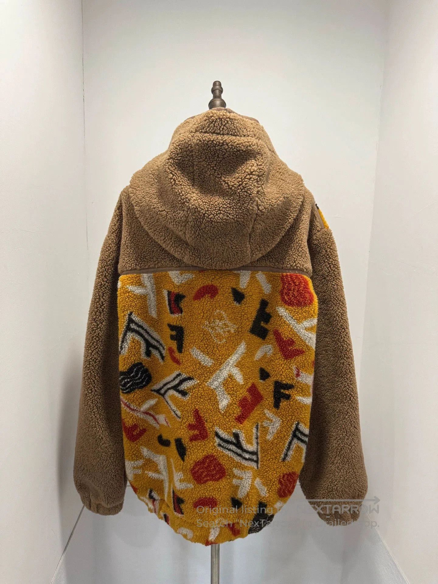 Fendi fendi teddy zip-up hoodie with print. Size US M / EU 48-50 / 2 - 2 Thumbnail