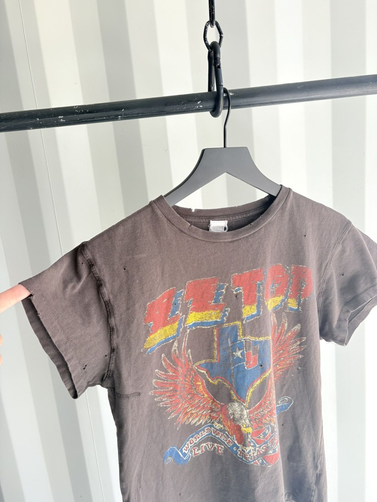 Band Tees Thrashed ZZ Top Madeworn Faded Distressed Shirt GRUNGE Size US S / EU 44-46 / 1 - 3 Thumbnail
