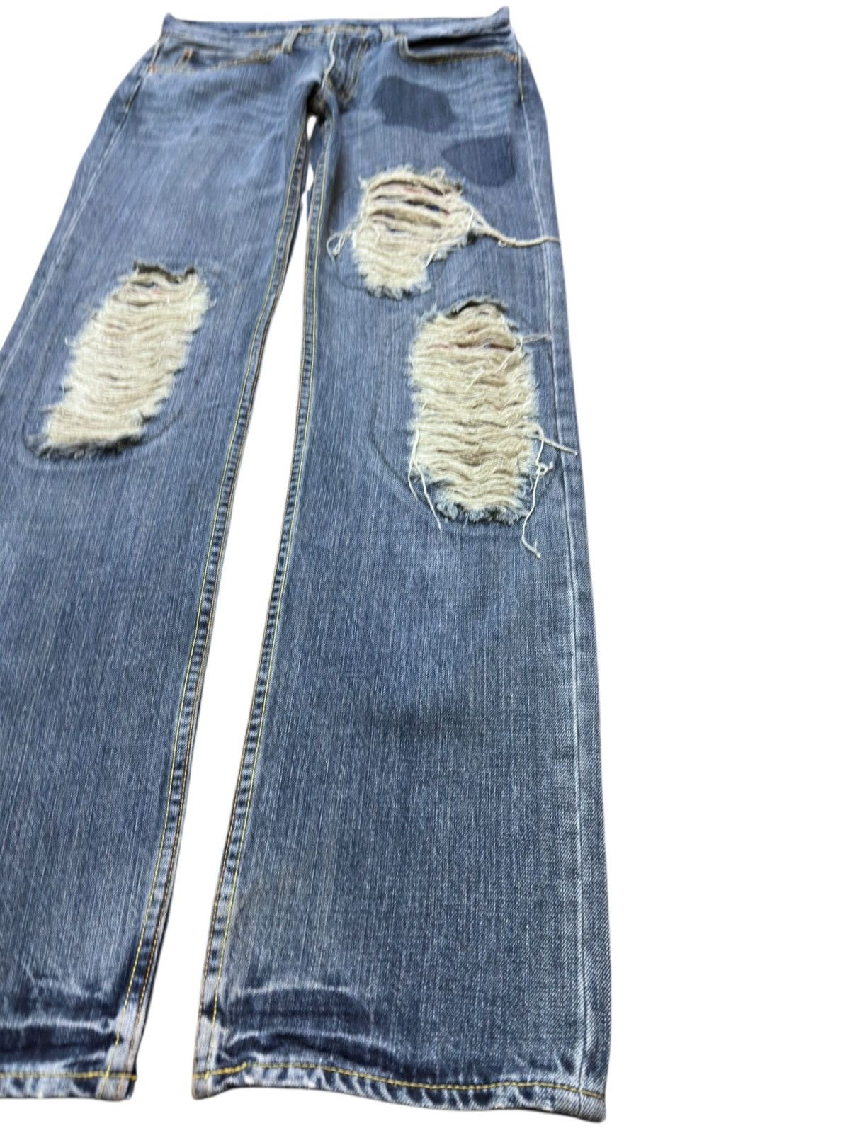 Takeo Kikuchi Vintage Takeo Kikuchi Ripped Grunge Dot Denim Size US 30 / EU 46 - 4 Thumbnail