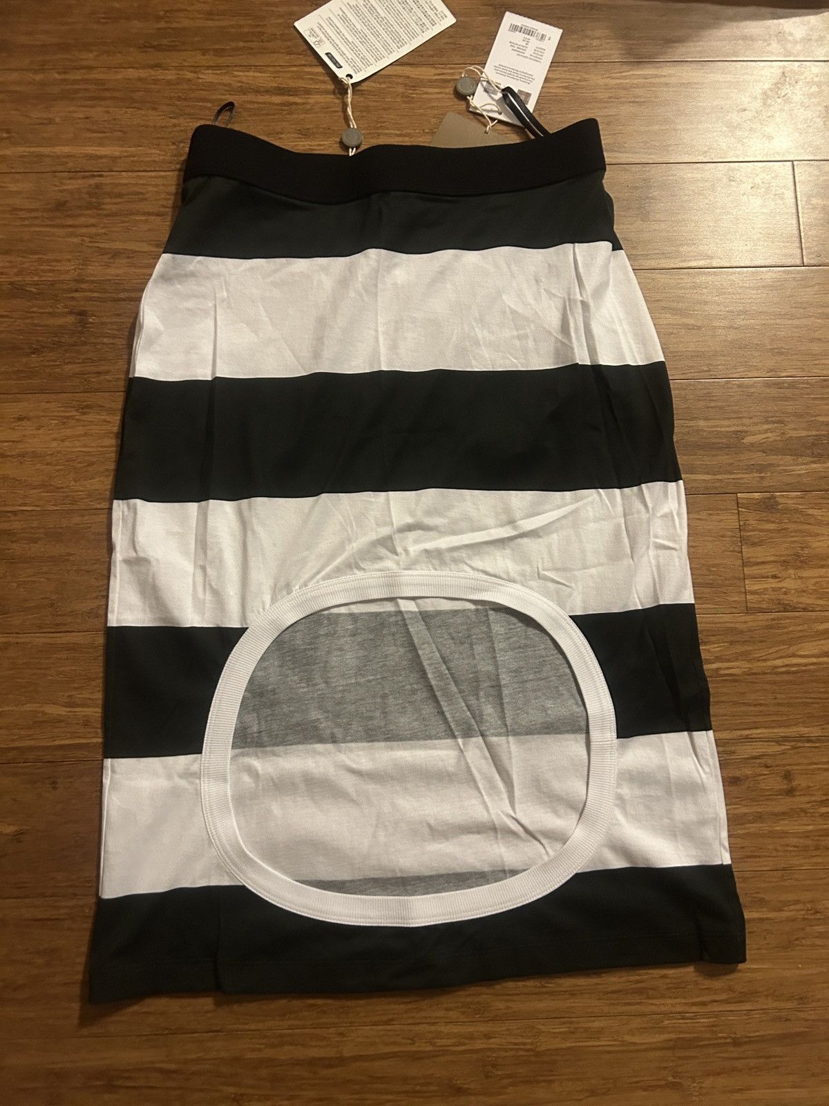 Burberry BURBERRY Cutout striped cotton-jersey skirt Black Size UK 8 Size 27" / US 4 / IT 40 - 2 Thumbnail