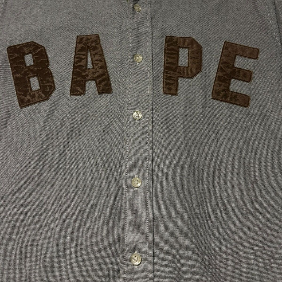 Bape 00s Bape velours patch elbow logo shirts archive nigo Size US L / EU 52-54 / 3 - 8 Thumbnail