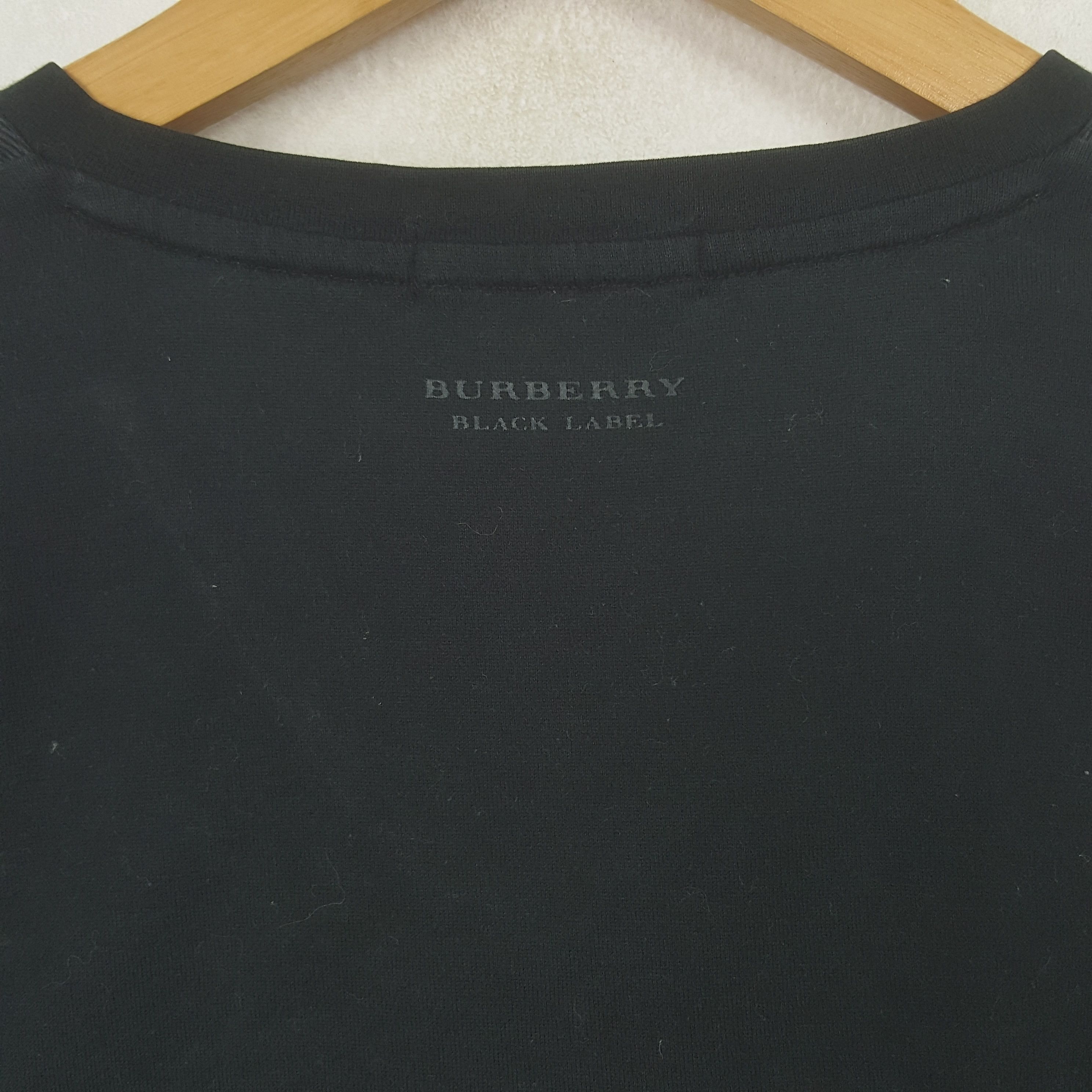 Burberry Vintage Burberry London Designer Nova Check Tshirt C294N62 Size US S / EU 44-46 / 1 - 4 Thumbnail