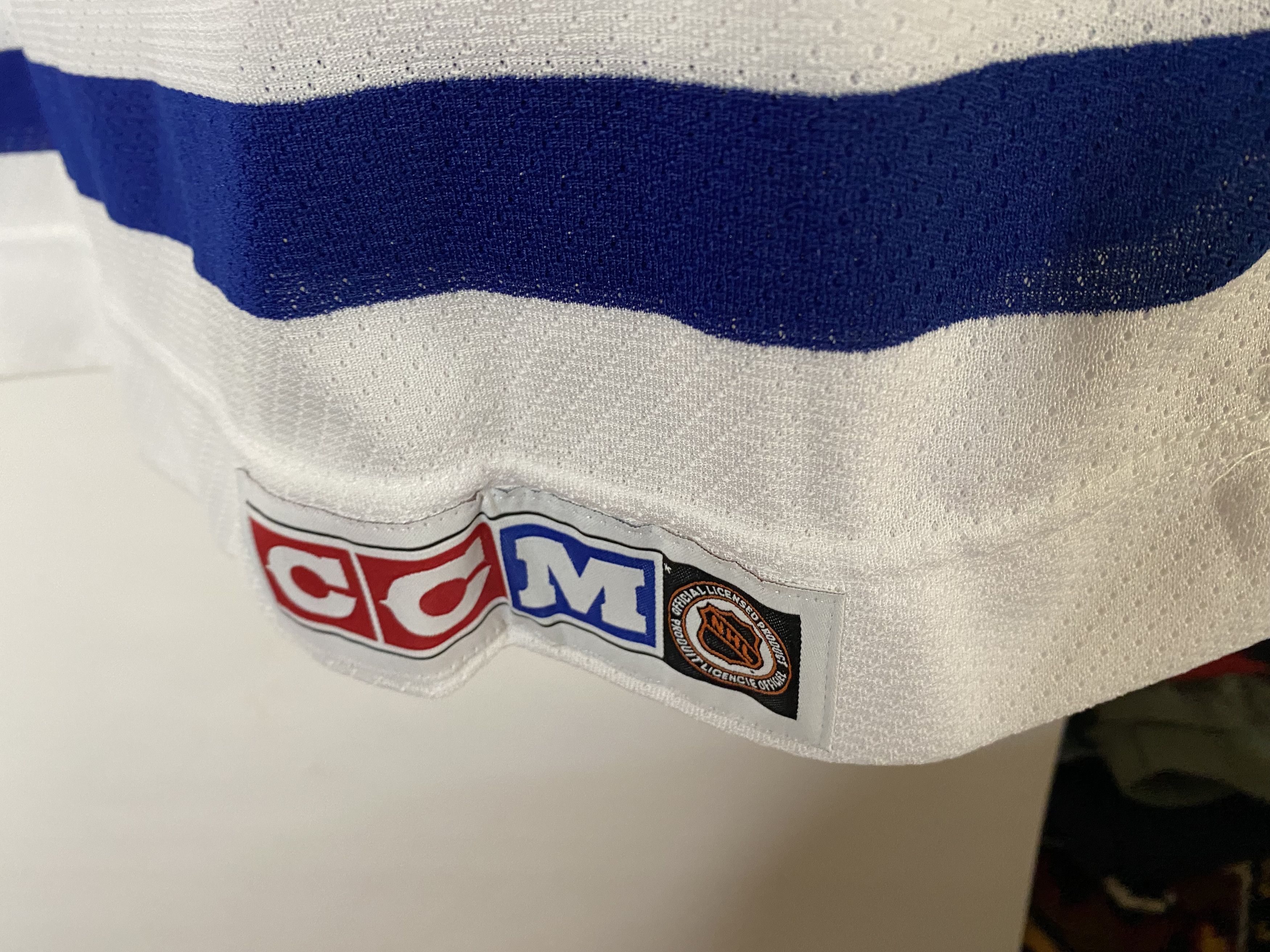 Ccm × NHL AIDEN FINK #11 TORONTO MAPLE LEAFS NHL HOCKEY JERSEY SHIRT Size US M / EU 48-50 / 2 - 4 Thumbnail