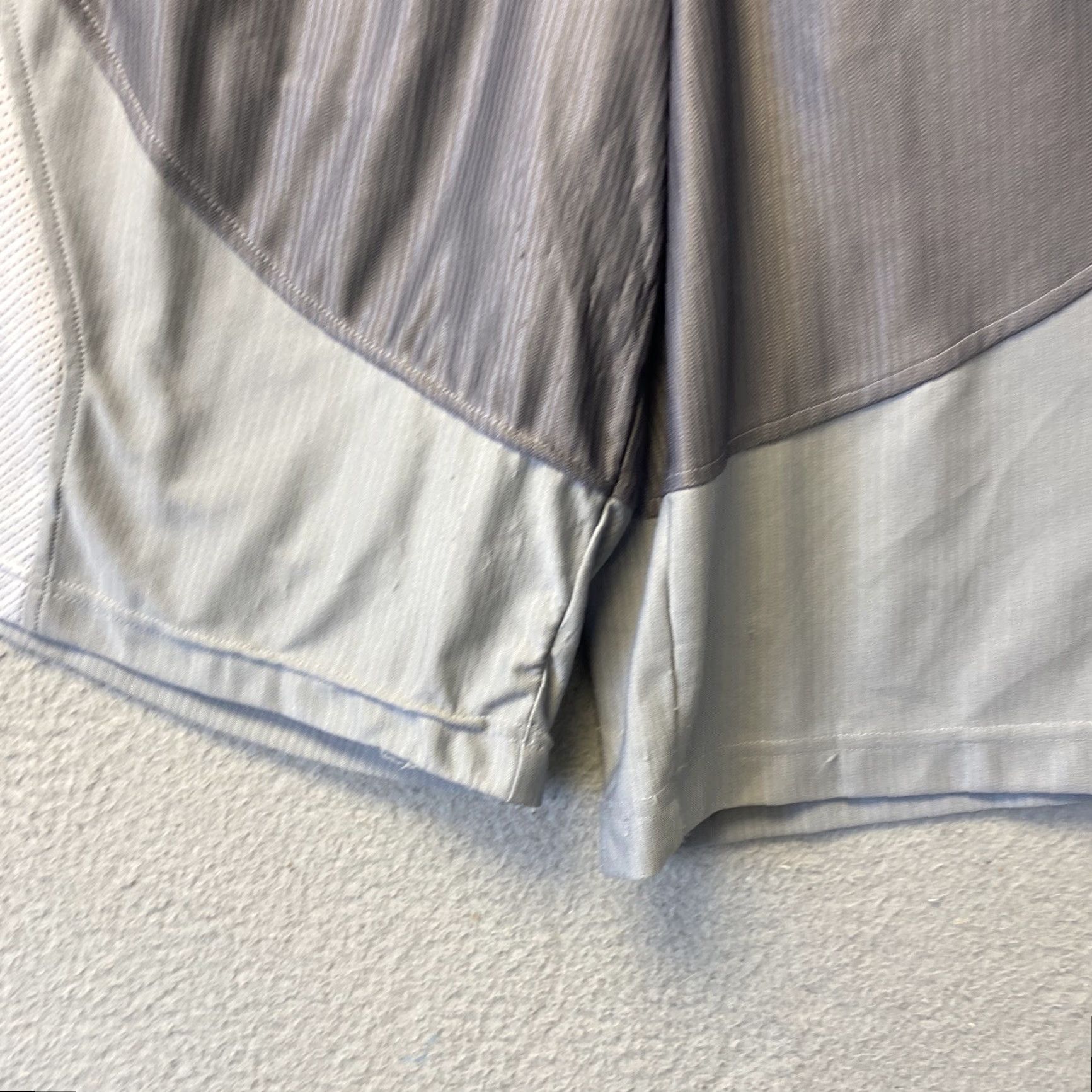 Under Armour Under Armour Shorts Adult Small Gray Basketball Running 37-66 Men Athletic S Gray Basketball 37-66 Mens Size US 29 - 3 Thumbnail