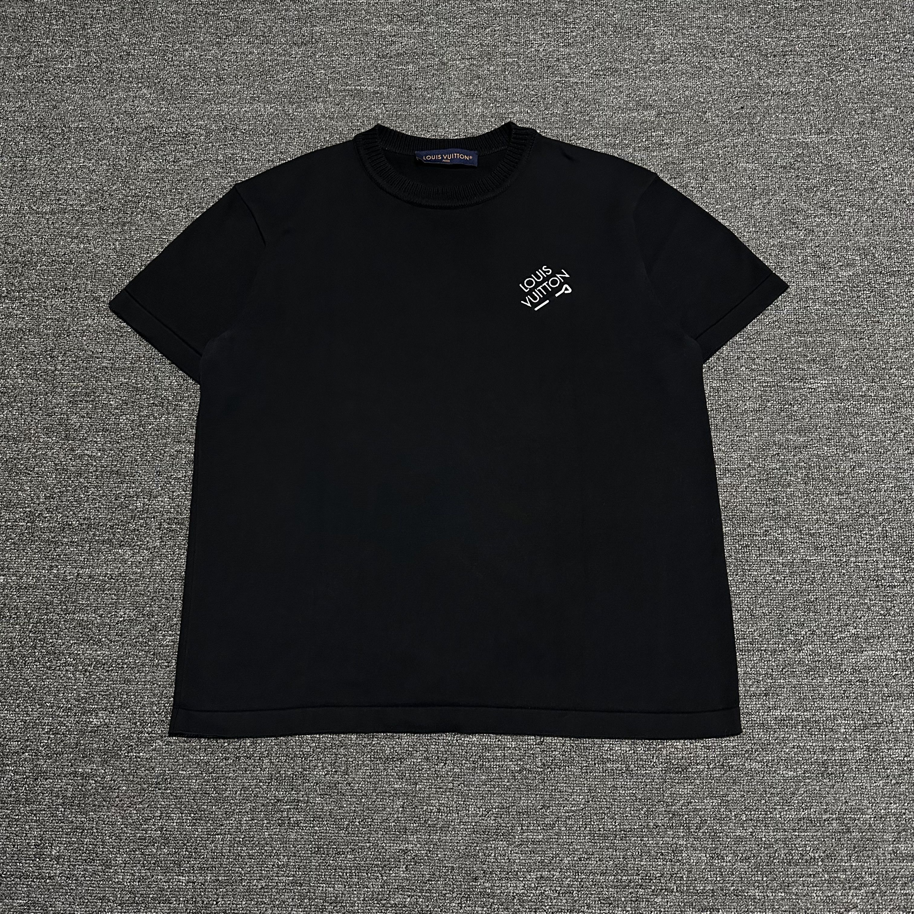 Louis Vuitton Louis Vuitton Pin Tee Size US M / EU 48-50 / 2 - 1 Thumbnail