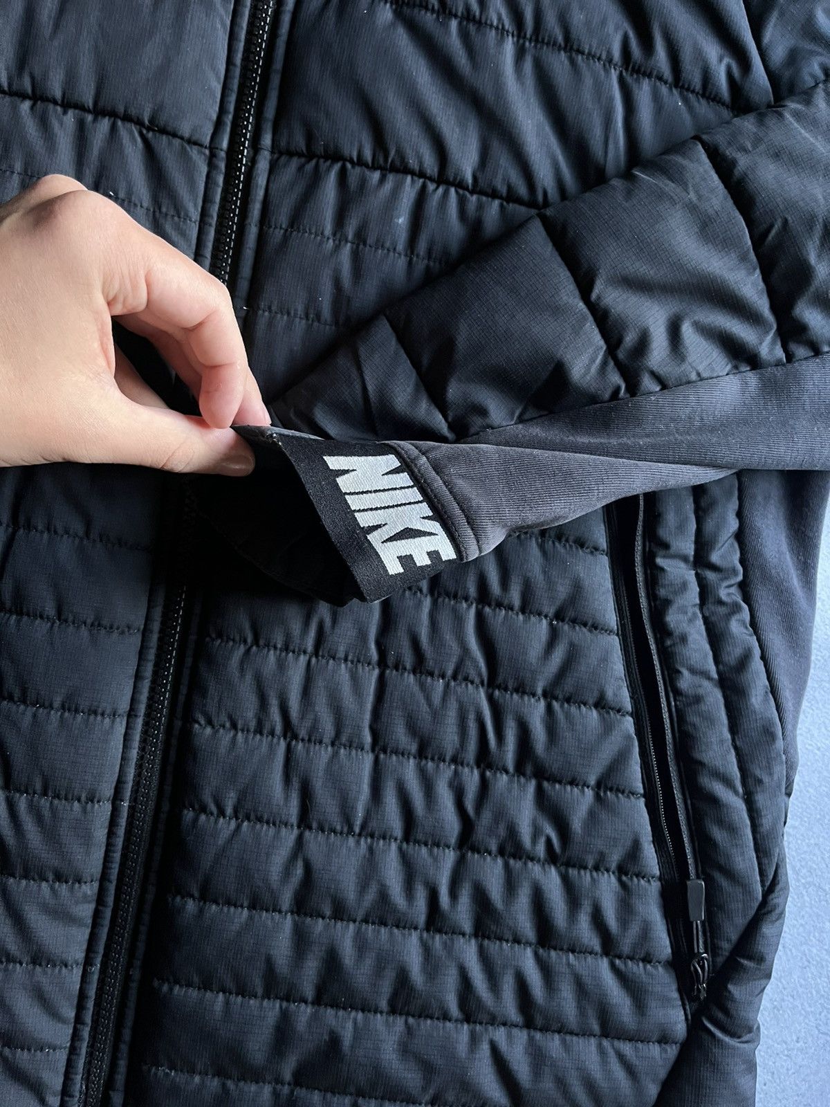 Nike 💂🏻‍♀️Nike winter jacket black💂🏻‍♀️ Size US L / EU 52-54 / 3 - 3 Thumbnail