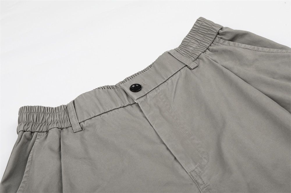 Japanese Brand Men's American-Style Loose-Fit Multi-Pocket Cargo Shorts Size US 32 / EU 48 - 3 Thumbnail