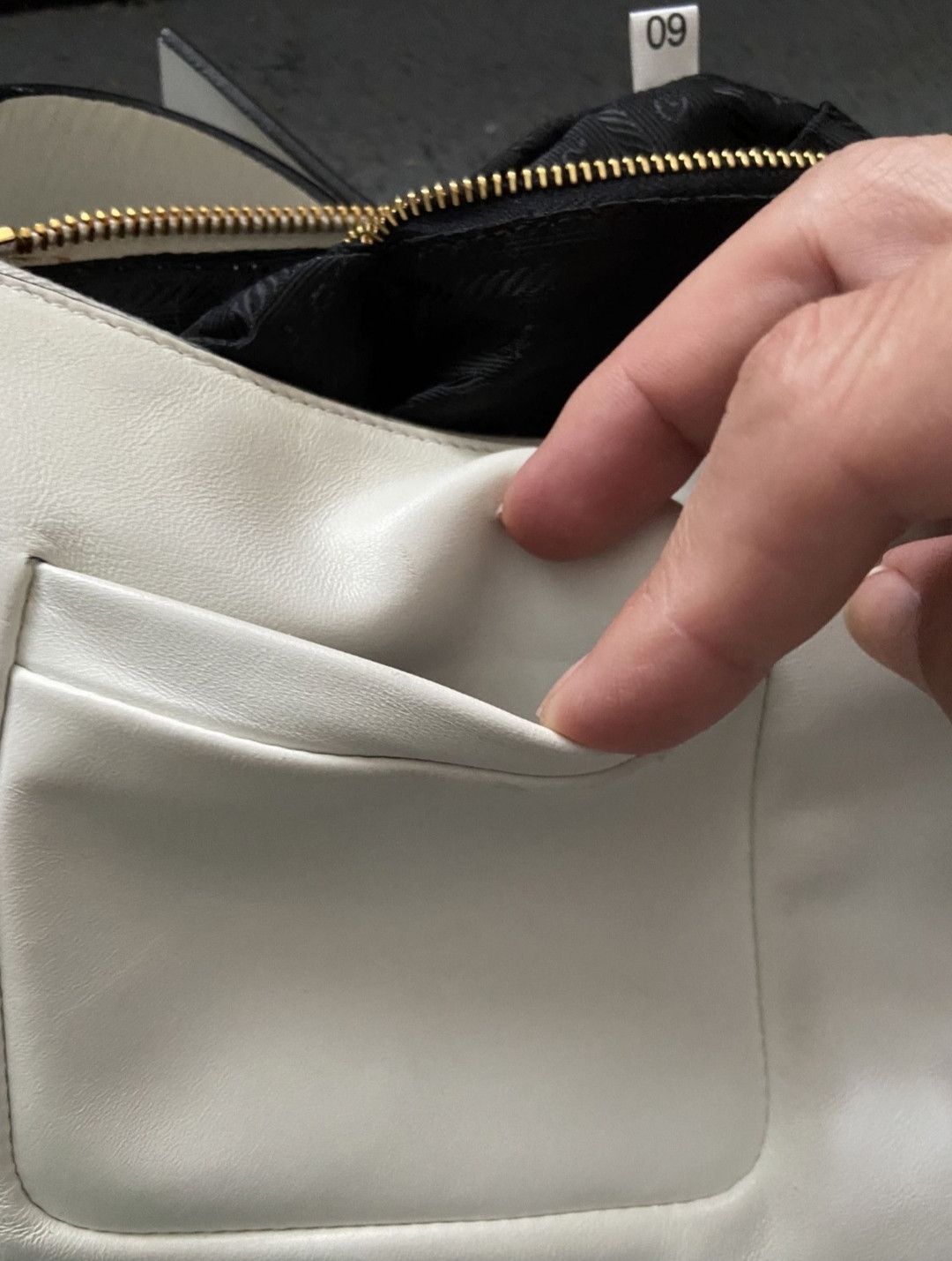 Prada Prada Mini Leather shoulder bag Size ONE SIZE - 4 Thumbnail