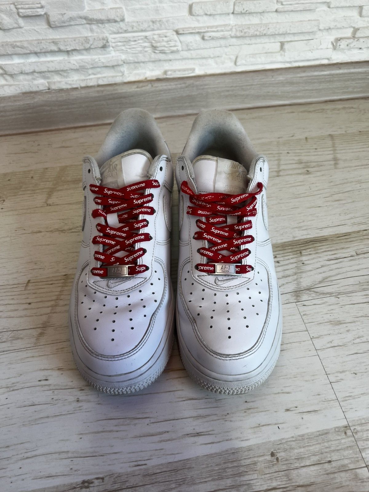 Nike × Supreme Nike Air Force 1 Low Supreme White Leather Sneakers US 7.5 Size US 7.5 / EU 40-41 - 3 Thumbnail