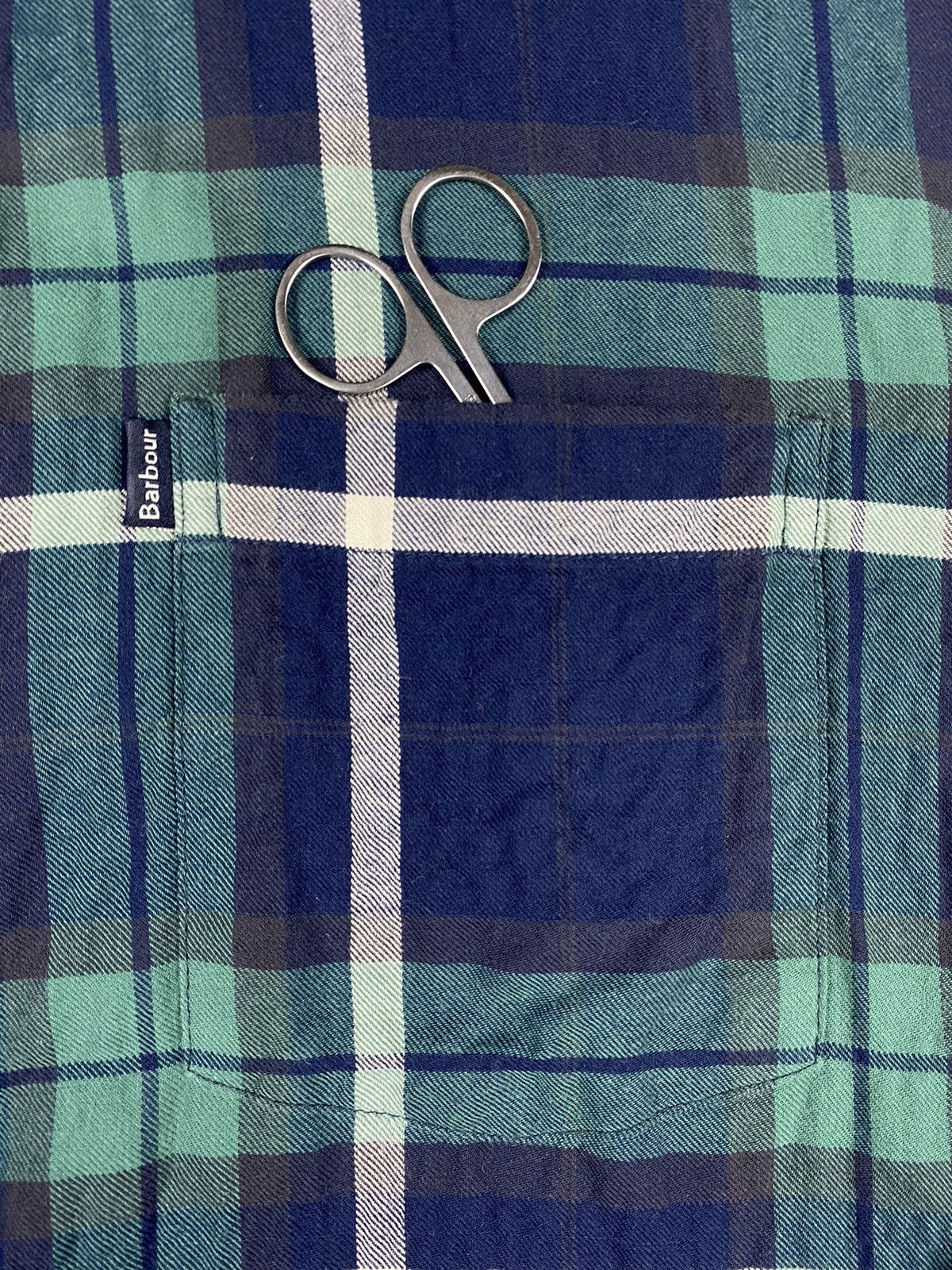 Barbour Barbour Checkered Button Up Shirt Size M Size US M / EU 48-50 / 2 - 7 Thumbnail