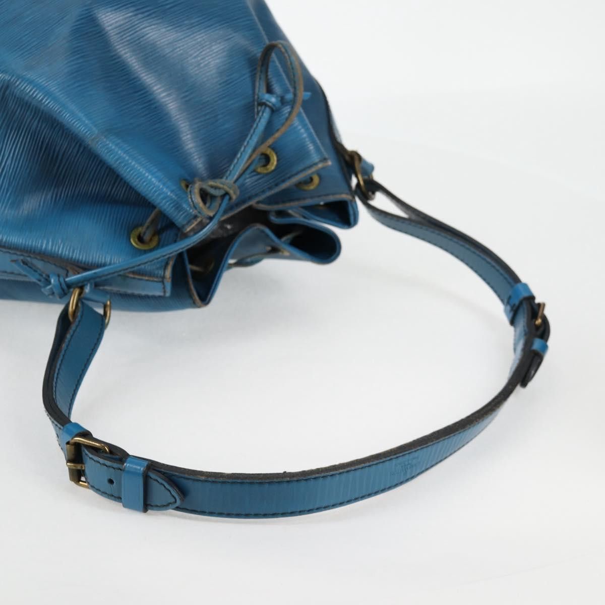 Louis Vuitton LOUIS VUITTON Epi Petit Noe Shoulder Bag Blue M44105 Size ONE SIZE - 7 Thumbnail