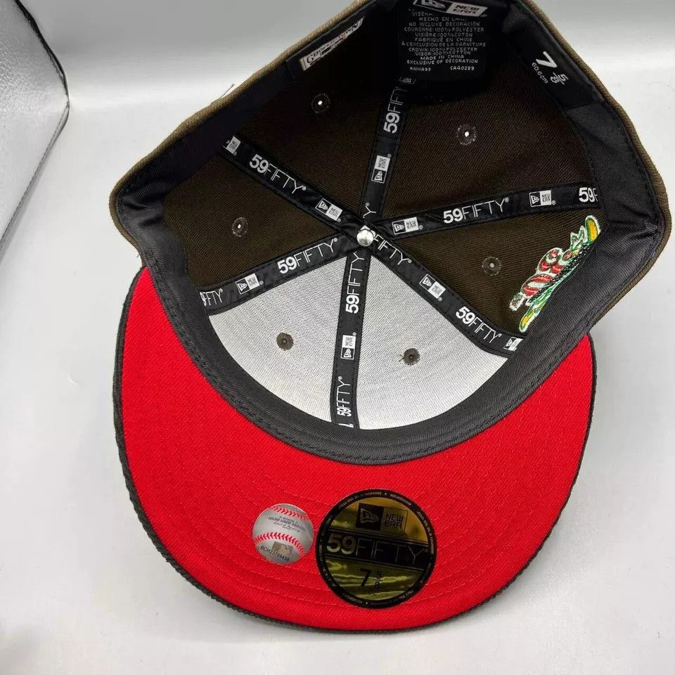 New Era Atlanta Braves Hat Men 7 5/8 Brown Black Corduroy MLB Fitted Size ONE SIZE - 2 Thumbnail