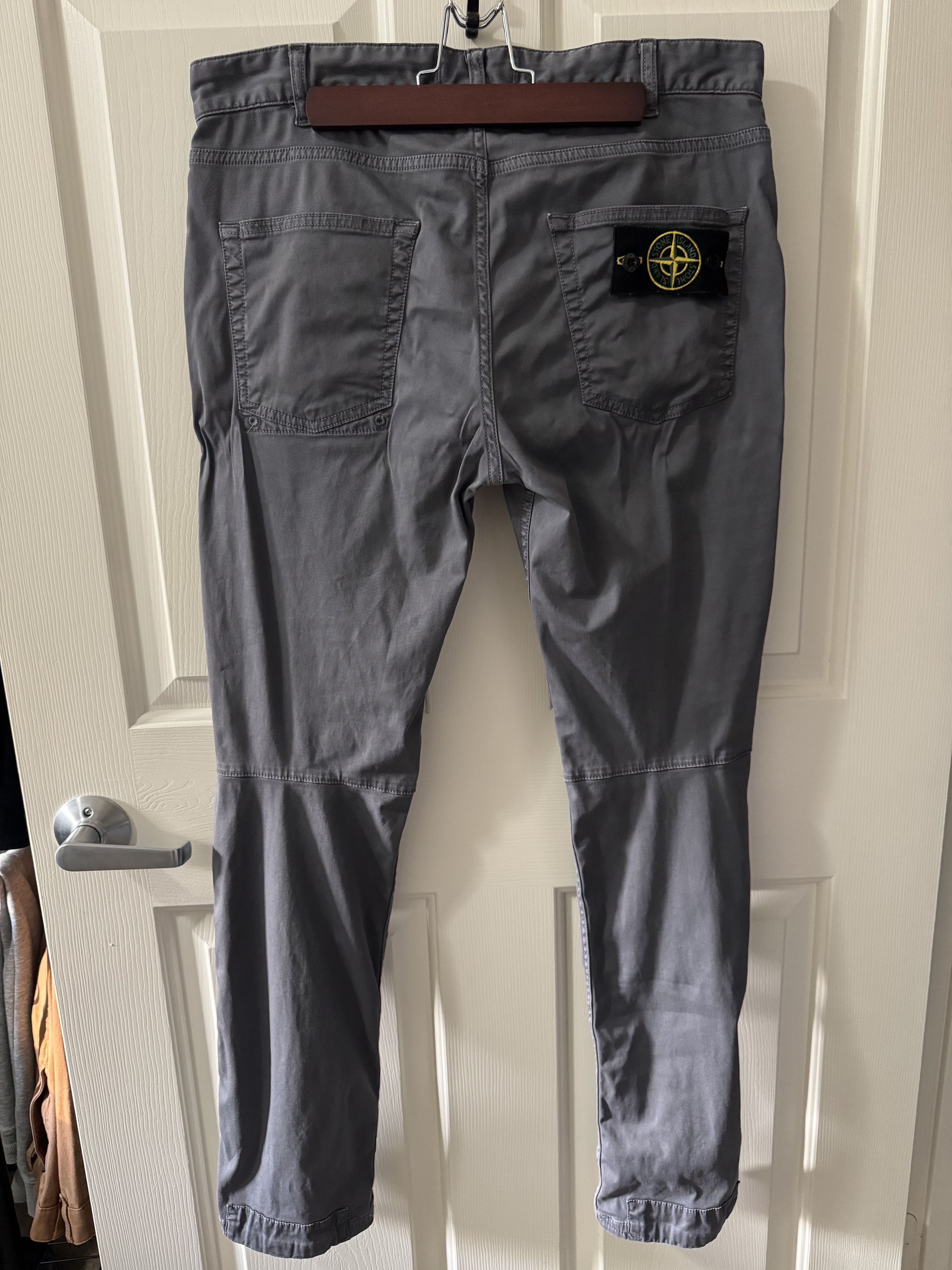 Stone Island STONE ISLAND BUTTON FLY METAL HARDWARE PANTS (SIZE 32) Size US 32 / EU 48 - 1 Thumbnail