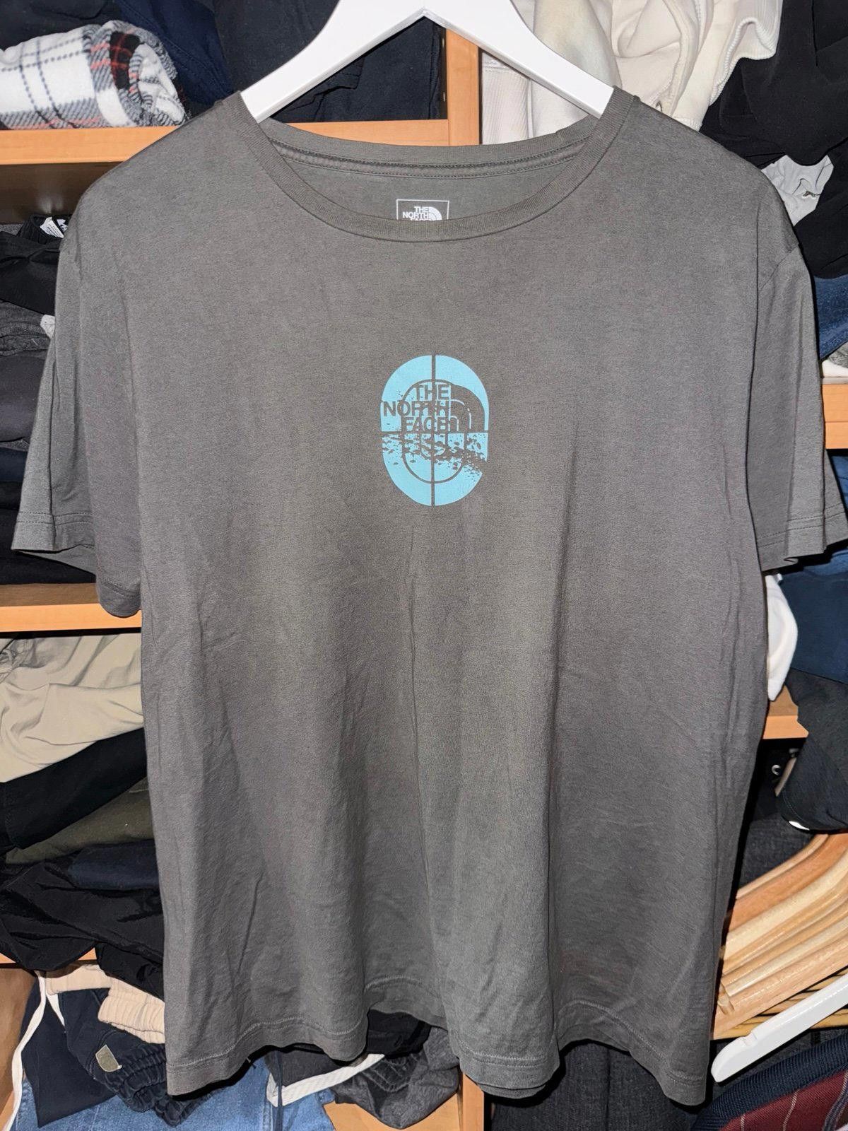 The North Face The North Face A5 Series T-Shirt Rare Chest Hit Rare Sz L Size US L / EU 52-54 / 3 - 2 Thumbnail