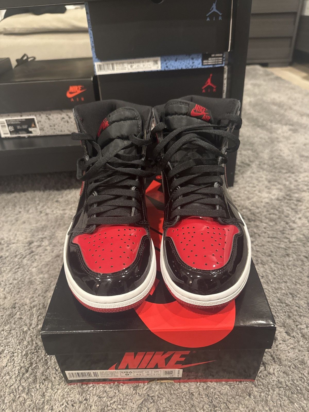 Jordan Brand Jordan 1 High Retro OG ‘Patent Bred Size US 9.5 / EU 42-43 - 1 Thumbnail