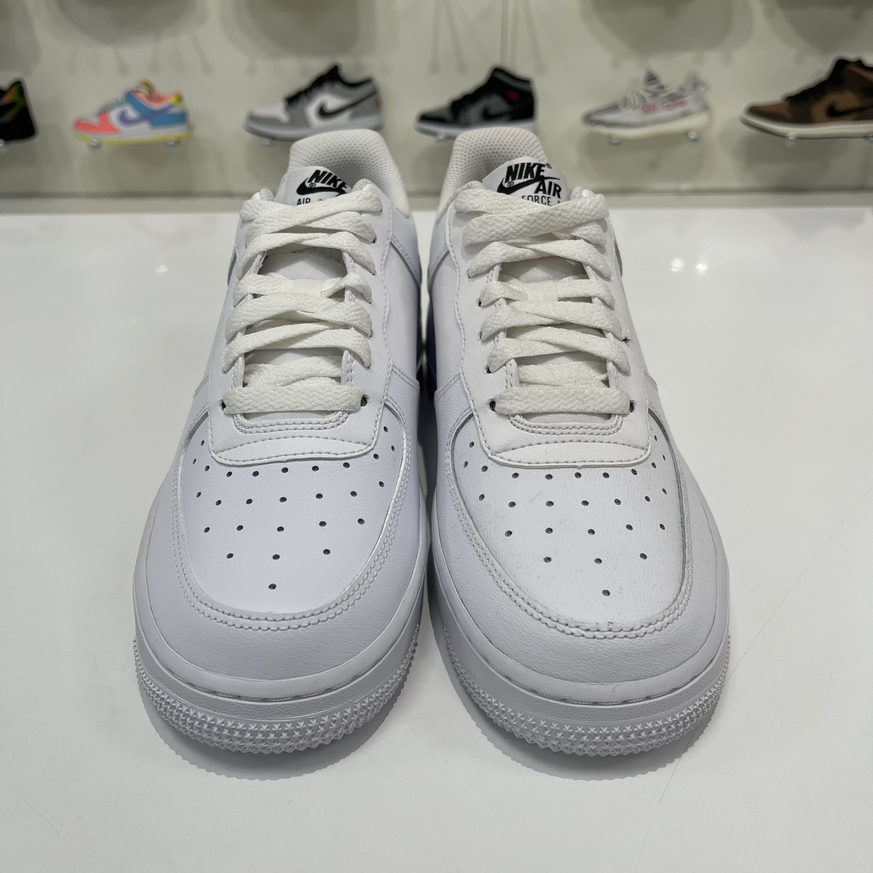 Nike Nike Air Force 1 Low Multi-Swoosh White Size US 7 / EU 40 - 5 Thumbnail