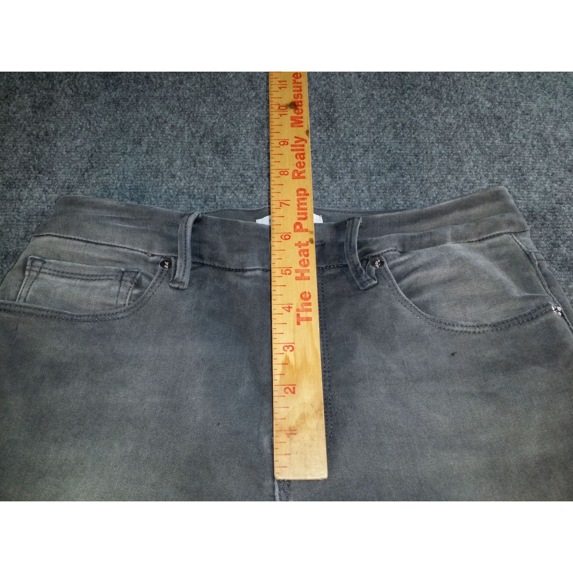 Good American Good American Always Fits Jeans Women Sz 6/28 Raw Hem GLFCH9 Size 28" / US 6 / IT 42 - 3 Thumbnail