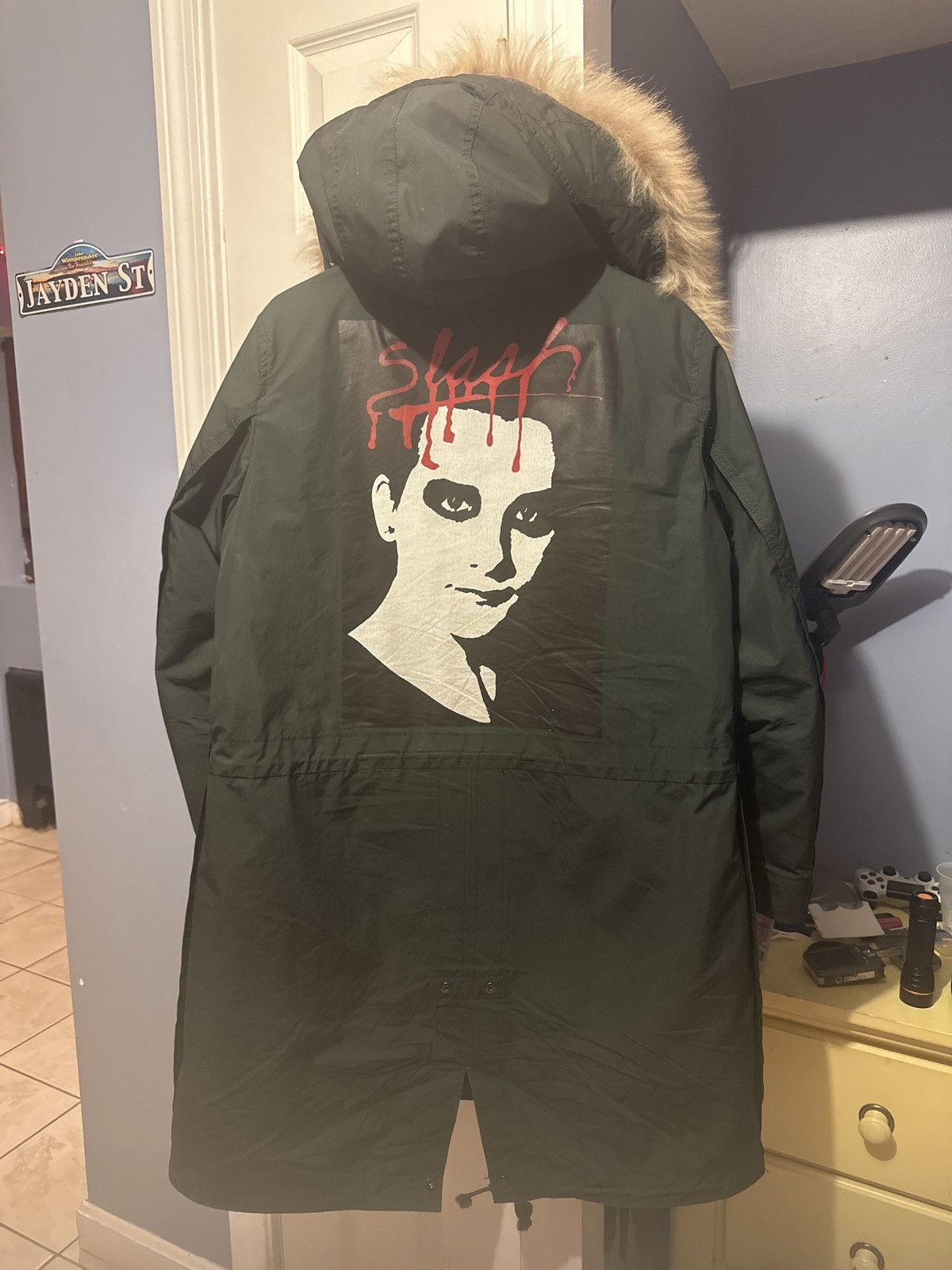Undercover UNDERCOVER AW15 SLASH MAGAZINE FUR PARKA Size US M / EU 48-50 / 2 - 1 Thumbnail