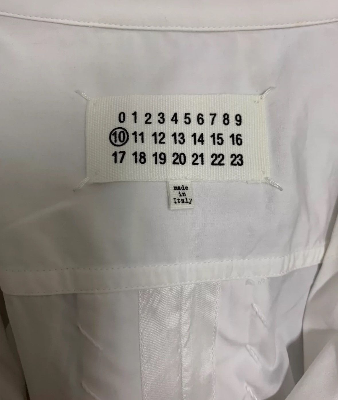 Maison Margiela MAISON MARGIELA Poplin Spliced White Shirt2412-Nextarrow Size US M / EU 48-50 / 2 - 3 Thumbnail