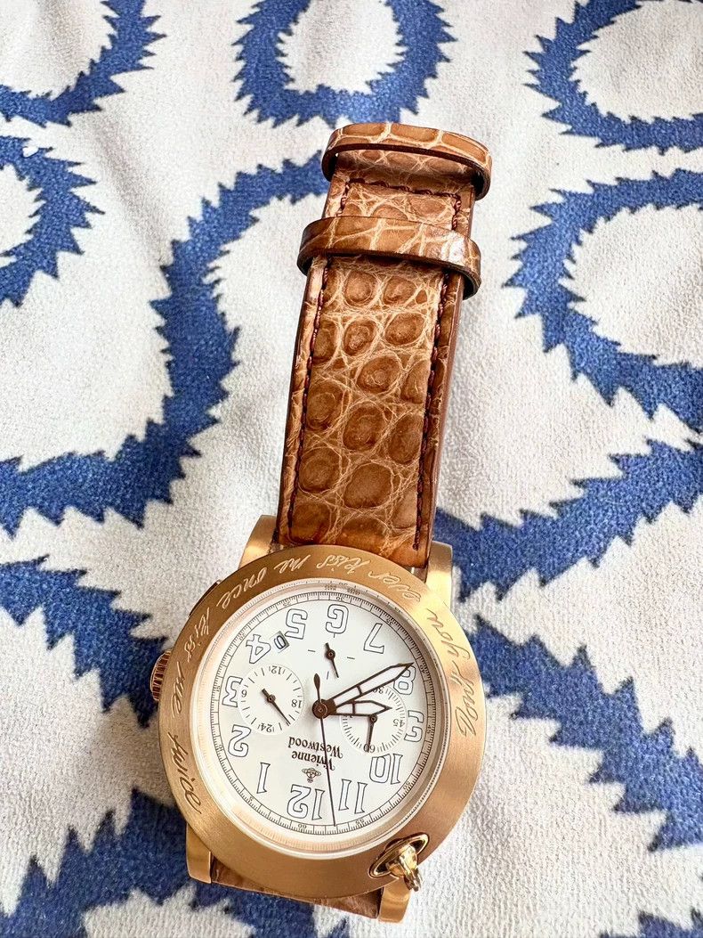Vivienne Westwood Vivienne Westwood Vintage Gold White Dial Elvis Watch Size ONE SIZE - 9 Thumbnail