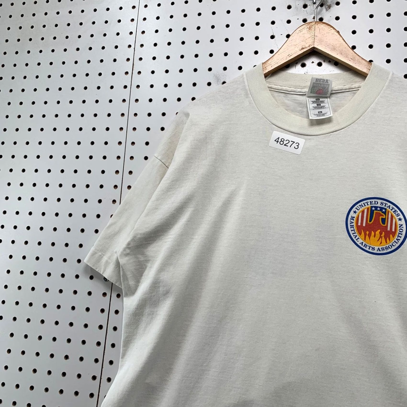 Vintage VINTAGE Martial Arts Association T Shirt Mens XL White Single Stitch 90s USA Size US M / EU 48-50 / 2 - 7 Thumbnail