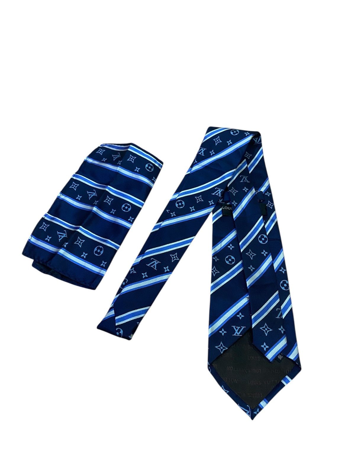 Louis Vuitton LV Tie and Pocketsquare 100% Silk Hand Made Size ONE SIZE - 6 Thumbnail
