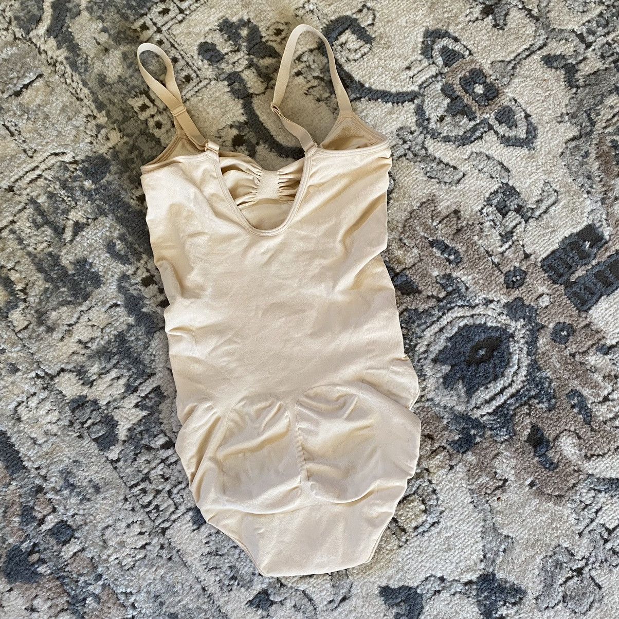 SKIMS Skims seamless bodysuit Size ONE SIZE - 2 Thumbnail