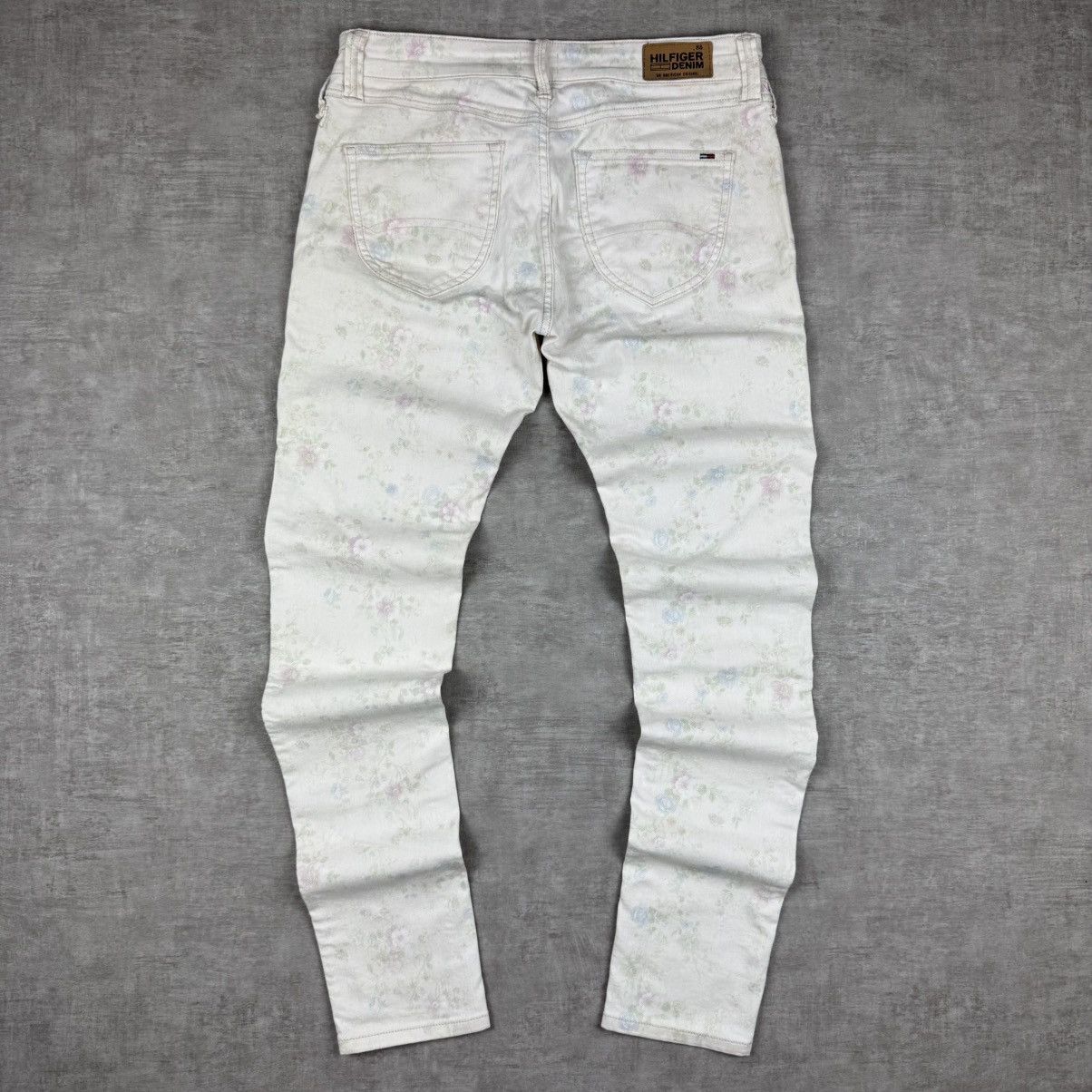 Tommy Hilfiger Tommy Hilfiger Flower Jeans Size 31" - 11 Thumbnail