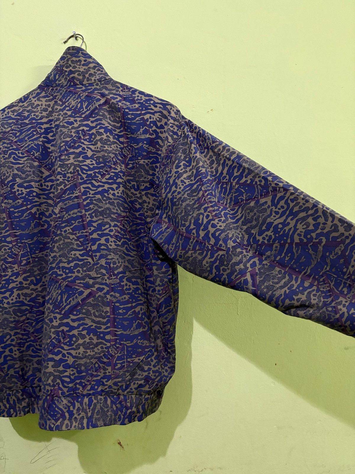 The North Face The North Face Light Jacket Abstract Art Design Size US M / EU 48-50 / 2 - 12 Thumbnail