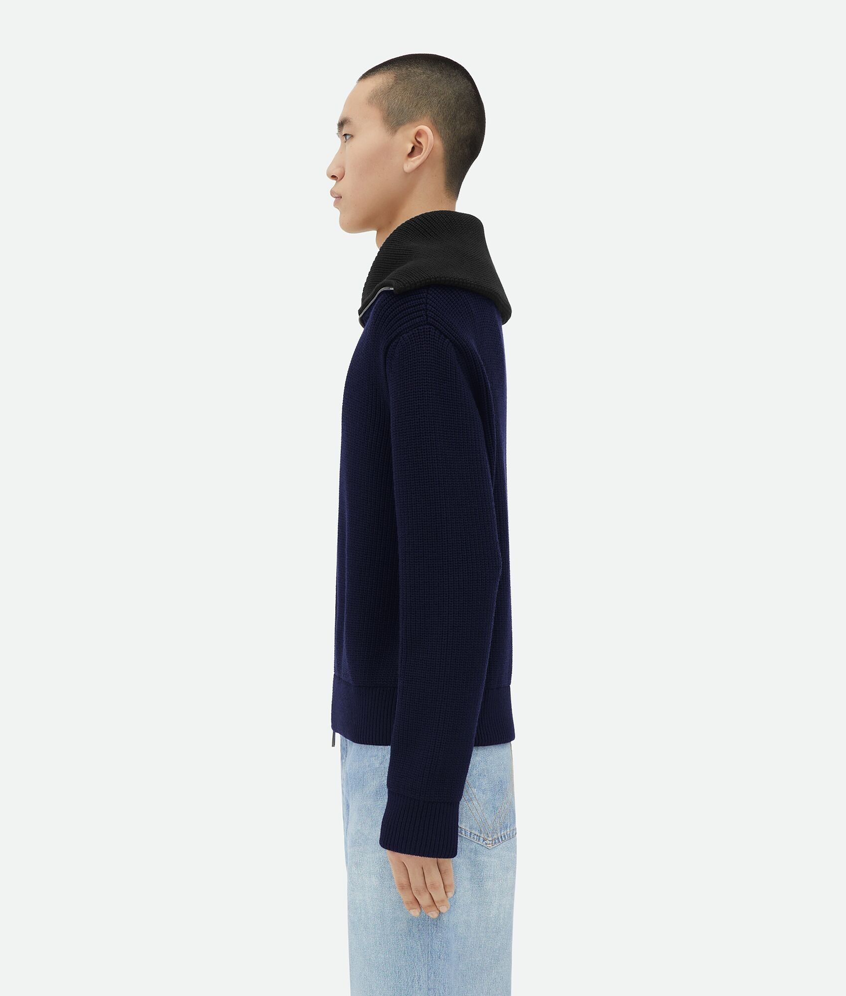 Bottega Veneta o1w1db10525 Heavy Wool Ribbed Cardigan in Navy Size US S / EU 44-46 / 1 - 2 Thumbnail
