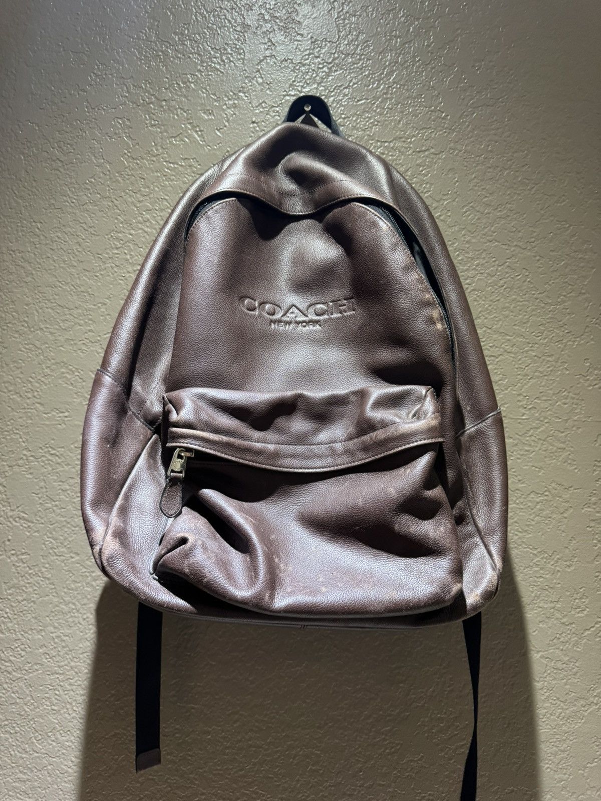 Coach 2000s Vintage Coach Leather Backpack Brown Worn Scuffs Size ONE SIZE - 1 Thumbnail