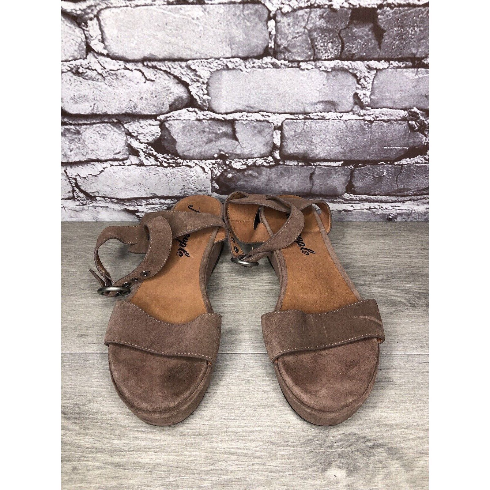 Free People Free People Plum Taupe Suede Platform Ankle Strap Sandals Wo Size US 8 / IT 38 - 2 Thumbnail