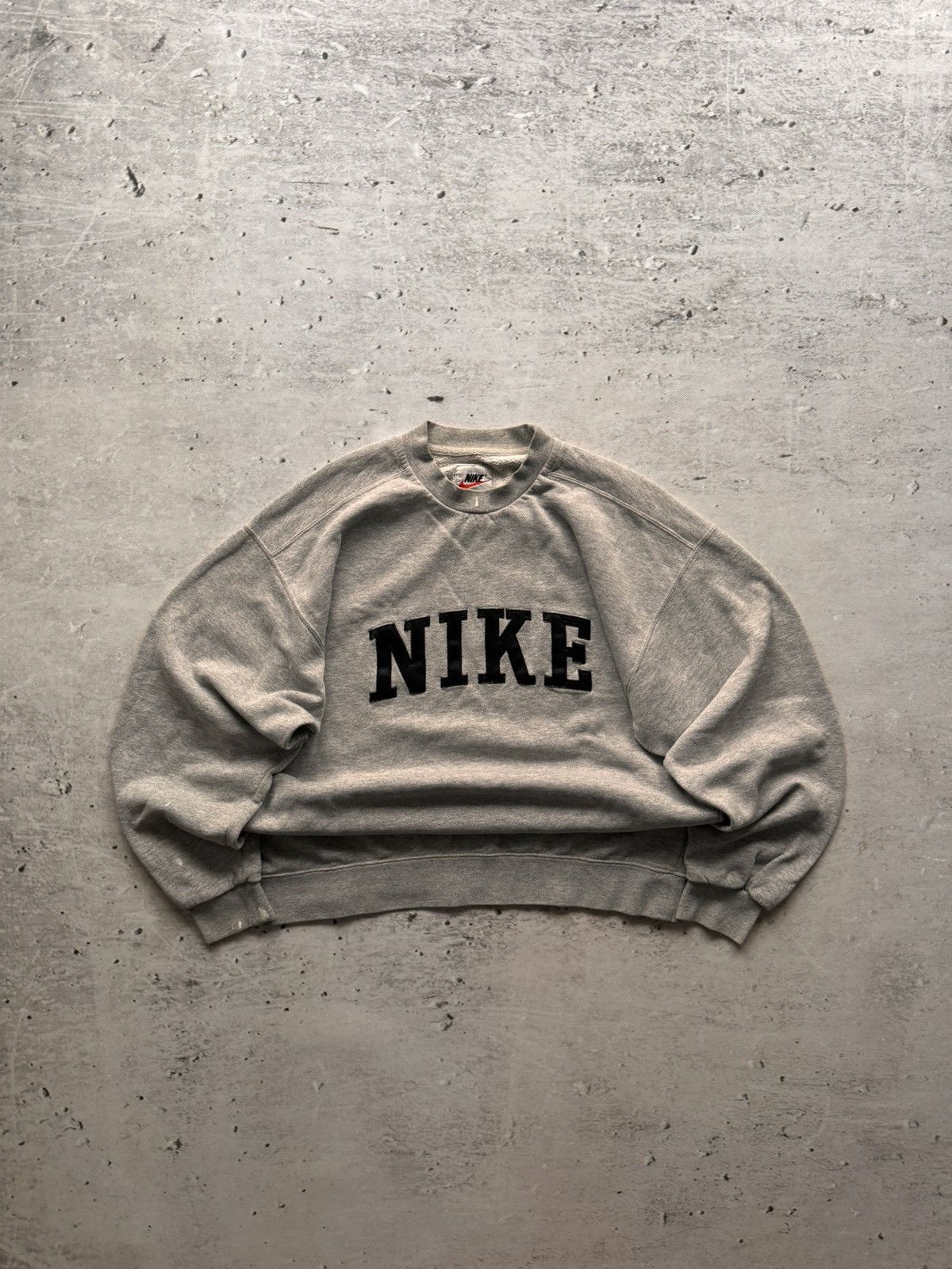Nike × Vintage NIKE VINTAGE CENTER LOGO OVERSIZE BOXY SWEATSHIRT Size US L / EU 52-54 / 3 - 1 Thumbnail