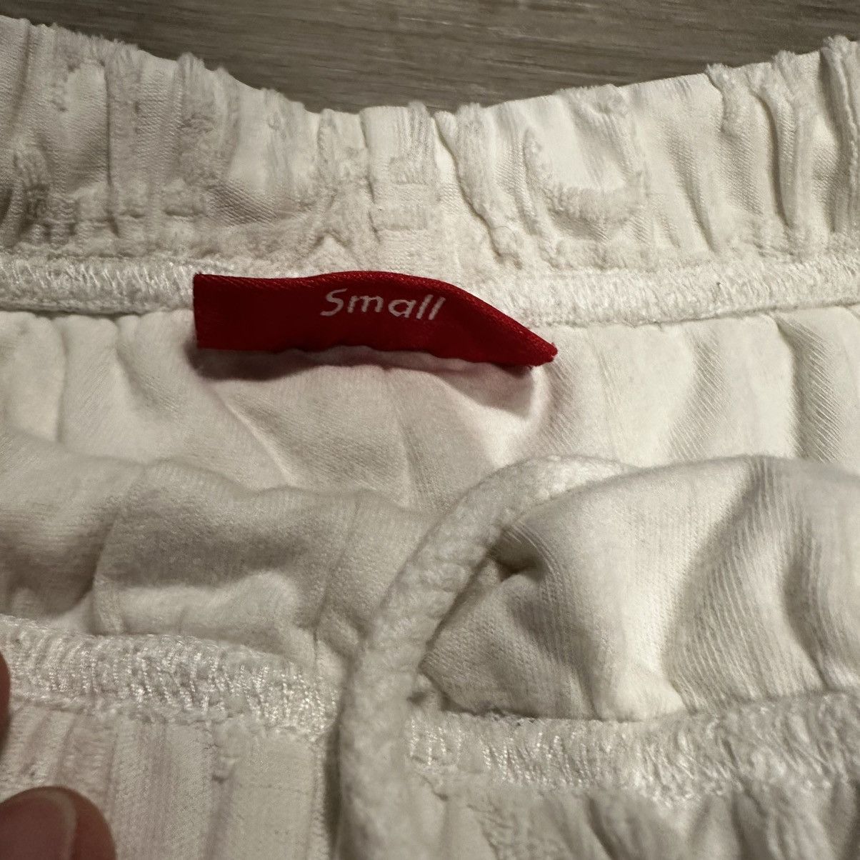 Supreme Supreme SS 2017 “Logo Stripe Terry Short” Size US 30 / EU 46 - 3 Thumbnail