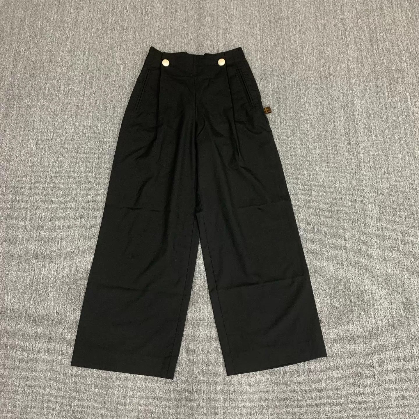 Louis Vuitton LV black wool casual wideleg pants size 36 95 new Size 26" / US 2 / IT 38 - 1 Thumbnail