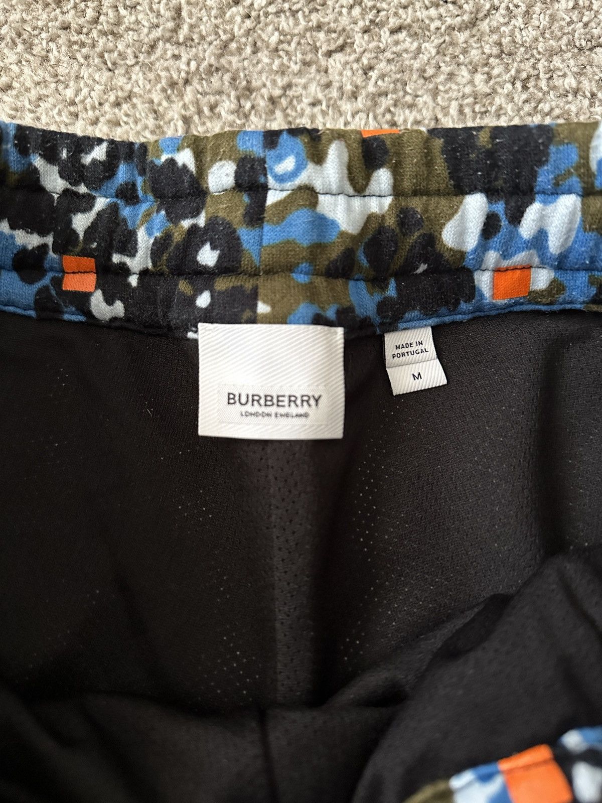 Burberry Burberry Multi Camo Sweat Shorts Size US 32 / EU 48 - 4 Thumbnail
