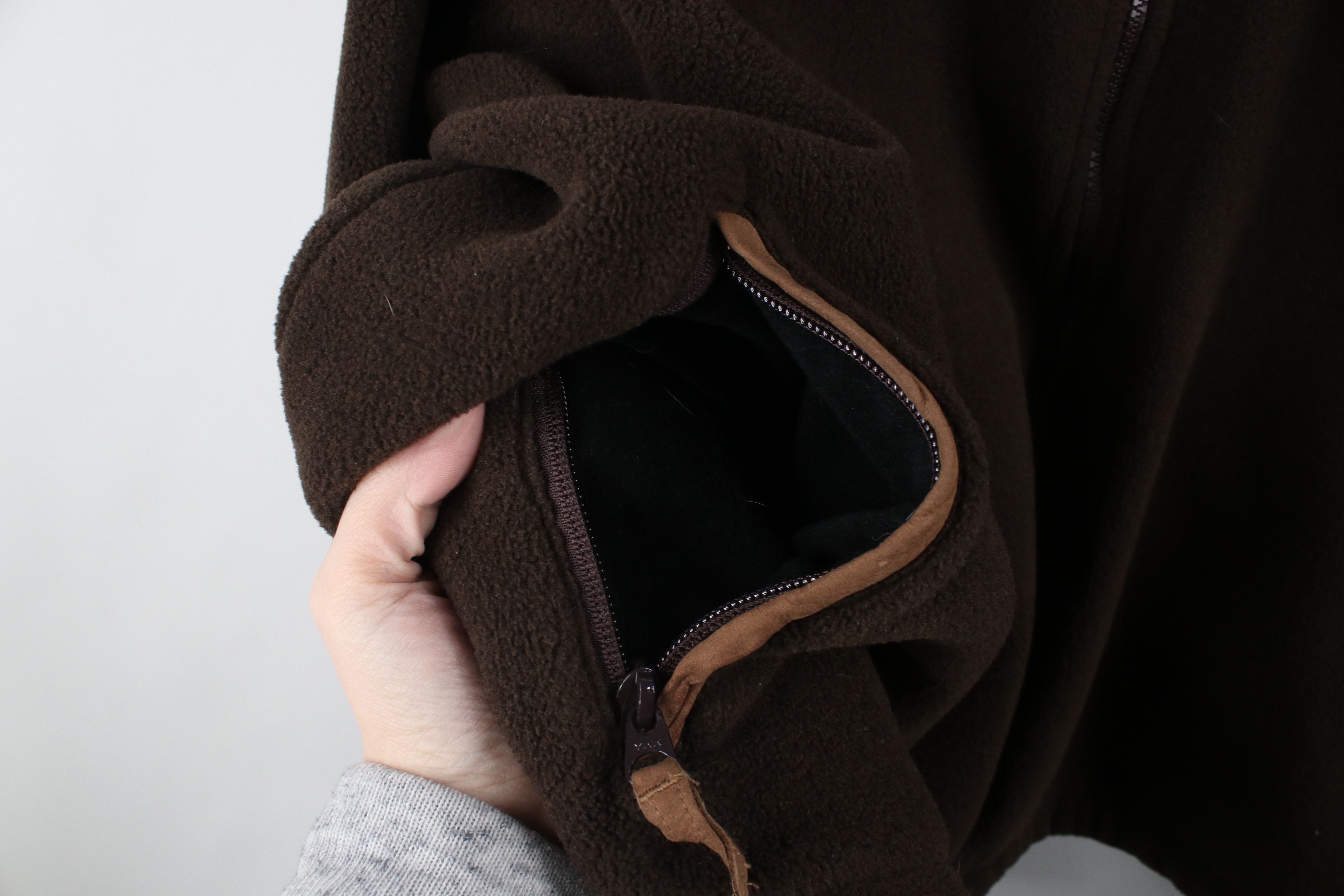 Cabelas × Vintage Vintage 90s Cabelas Trim Full Zip Fleece Jacket Brown Size US XXL / EU 58 / 5 - 7 Thumbnail
