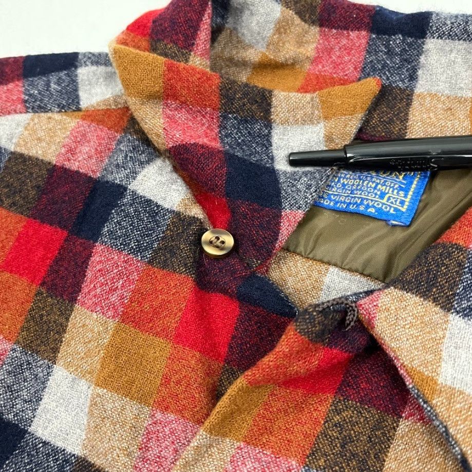 Pendleton VINTAGE Pendleton Shirt Mens XL Plaid 100% Virgin Wool Button Up Flannel Loop Collar USA Mens XL Plaid Wool Button-Up Vintage Pendleton Shirt Size US M / EU 48-50 / 2 - 3 Thumbnail