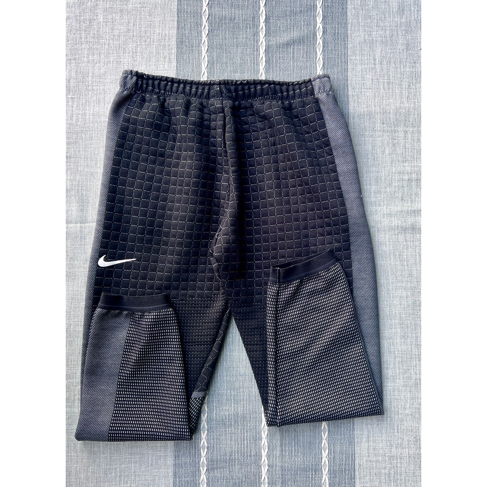 Nike Nike Women M City Ready Fleece Jogger Retail $110 EUC Size 32" / US 10 / IT 46 - 4 Thumbnail