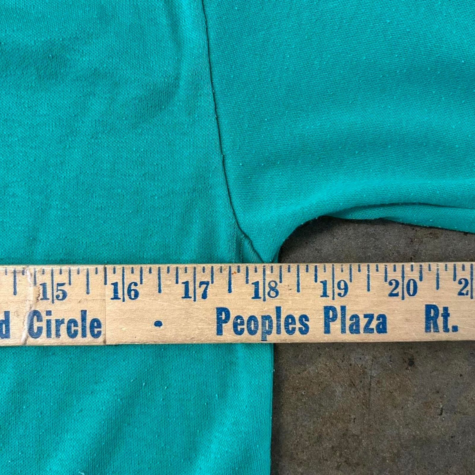 Other Green vintage 80s/90s weed t-shirt Size US L / EU 52-54 / 3 - 7 Thumbnail