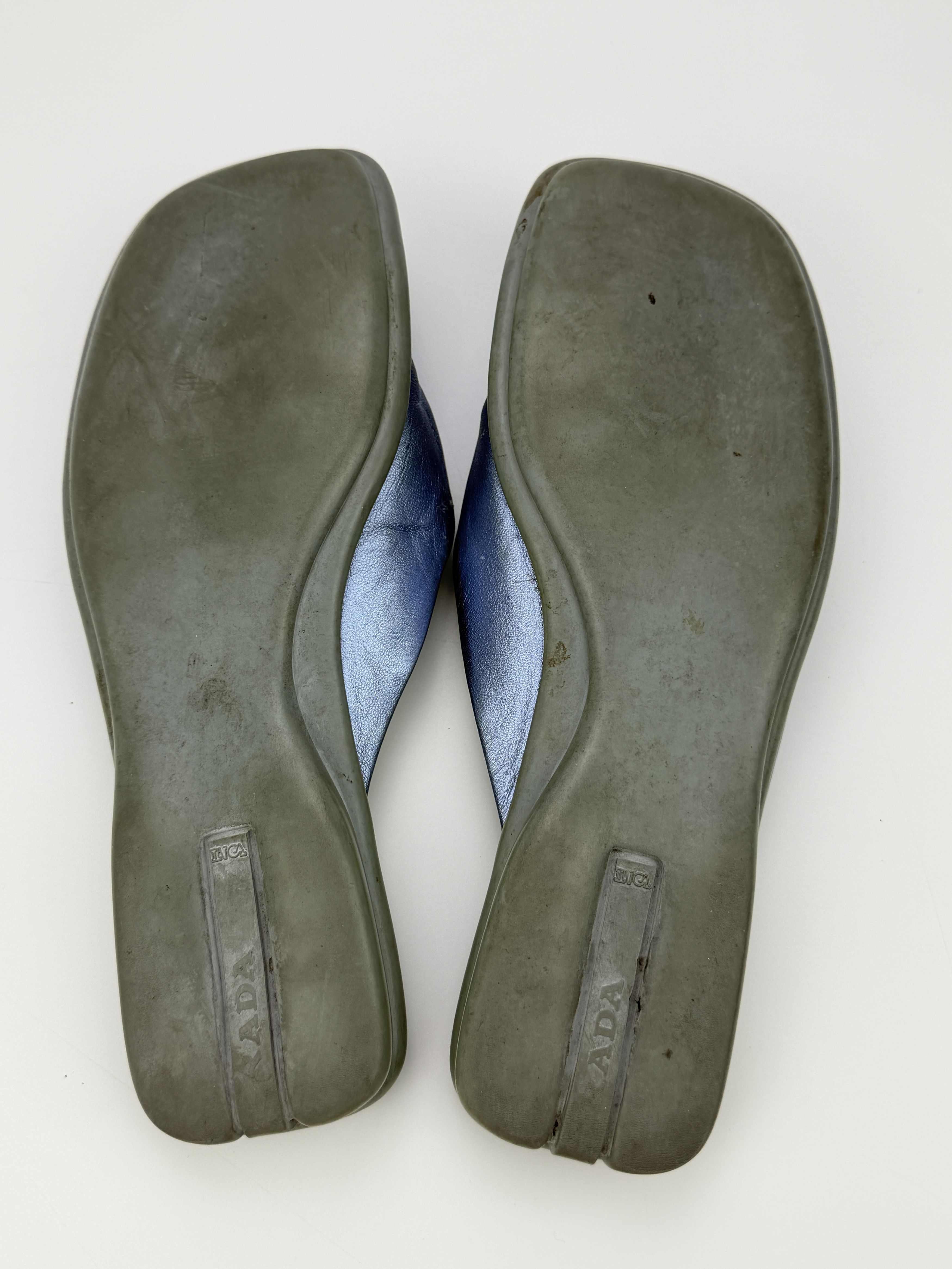 Prada Vintage Prada Blue Leather Mules Sandals Size US 7.5 / IT 37.5 - 9 Thumbnail