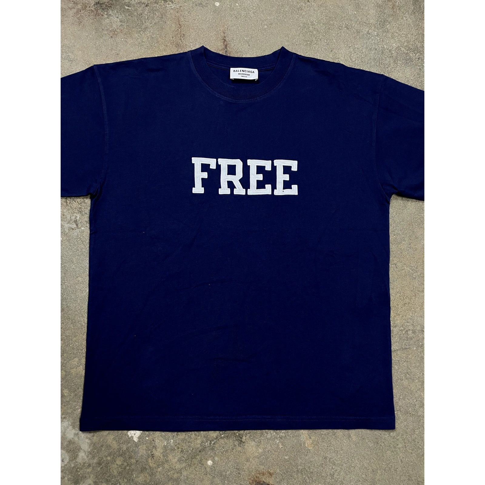 Balenciaga Balenciaga Tee Free Blue Small Size US S / EU 44-46 / 1 - 1 Thumbnail