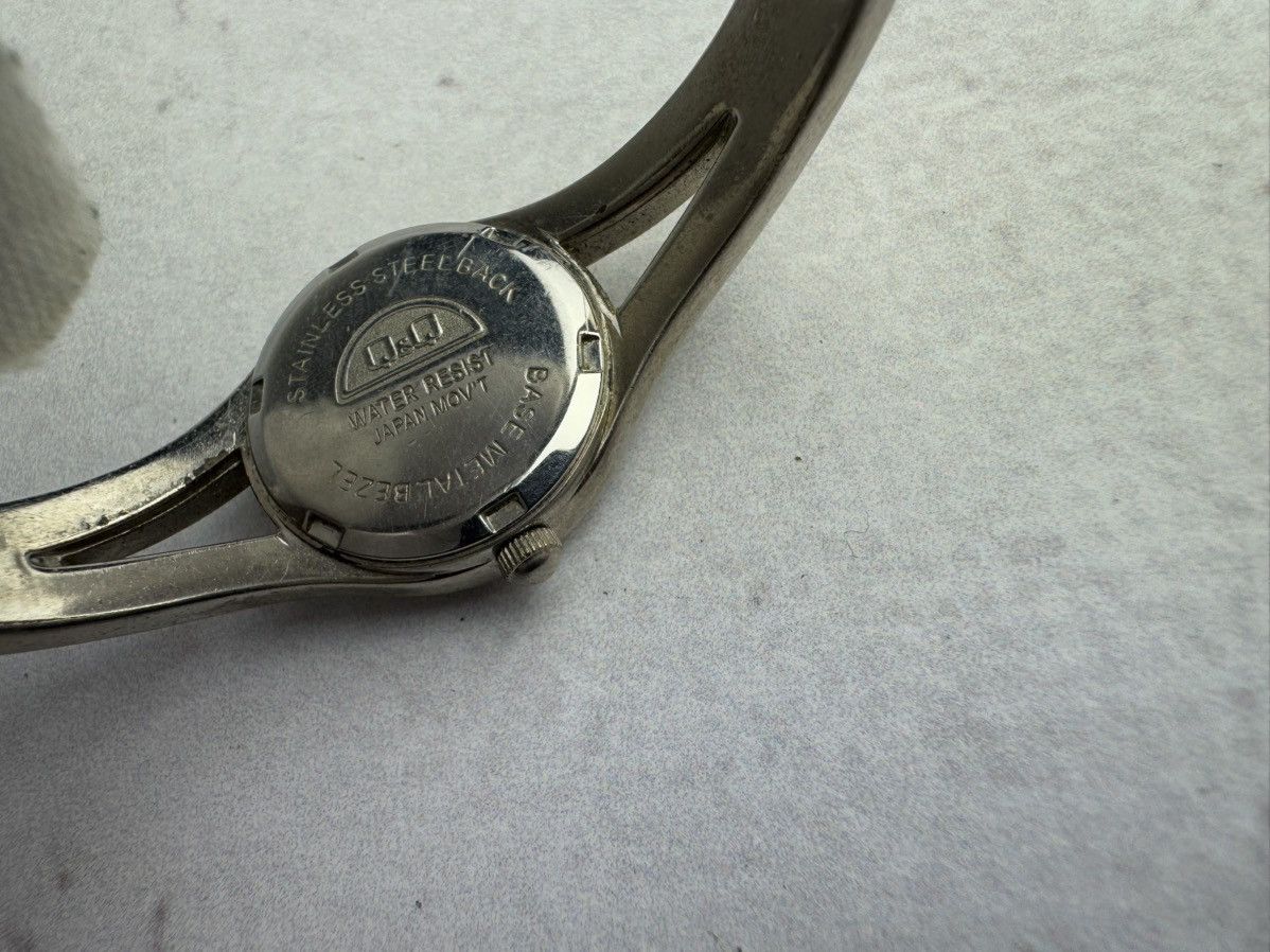Japanese Brand Futuristic Q&Q Watch Vintage Size ONE SIZE - 3 Thumbnail