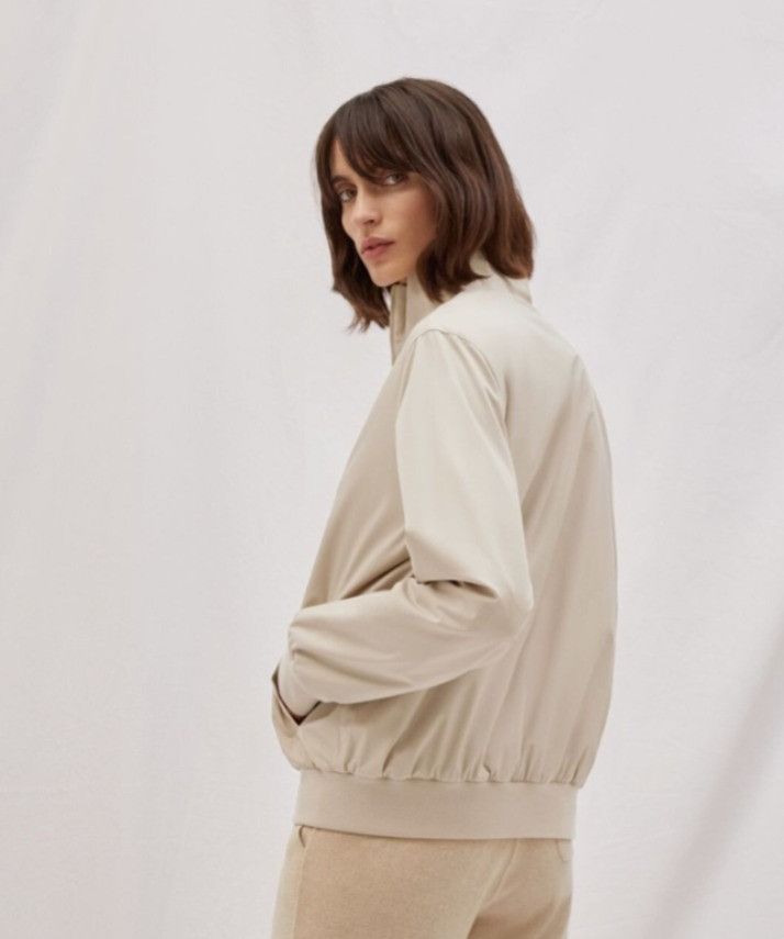 Loro Piana o1srvl11e0125 FAG3121 Reversible Bomber Jacket in Beige Size XS / US 0-2 / IT 36-38 - 4 Thumbnail