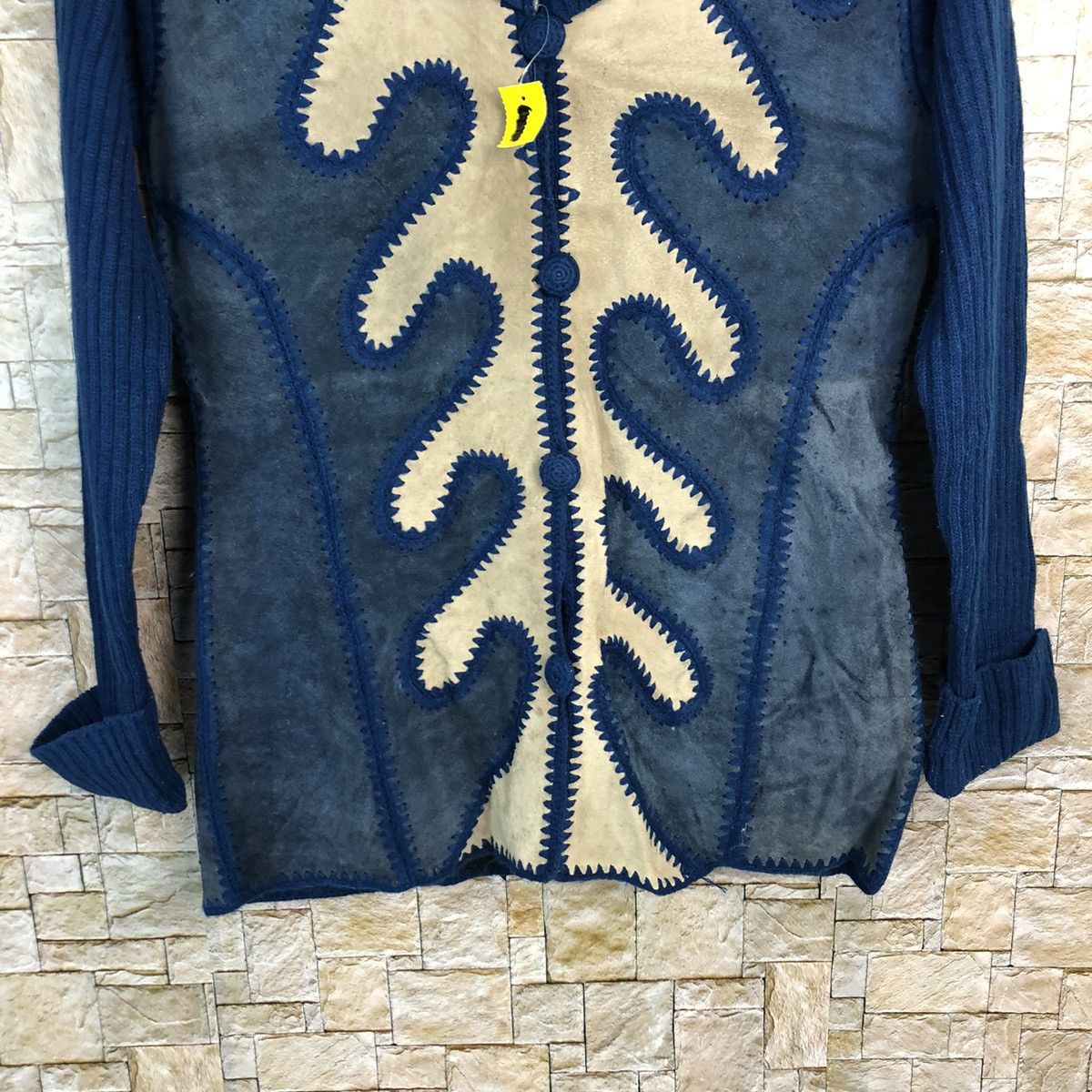 Japanese Brand DL art western cowboy vintage leather cardigan shirt #A310 Size S / US 4 / IT 40 - 6 Thumbnail