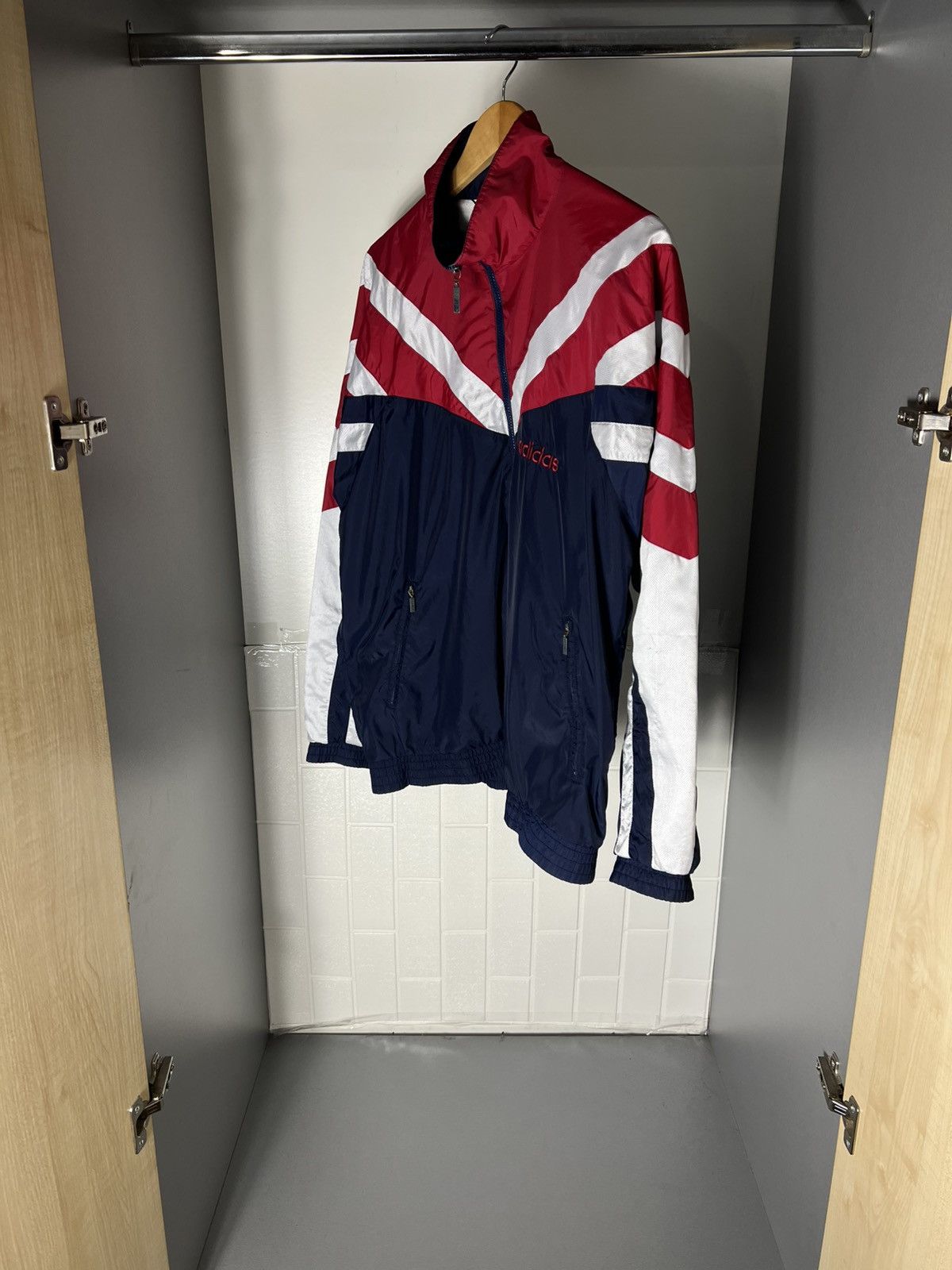 Vintage VERY RARE ADIDAS ORIGINAL EQUIPMENT RETRO SUIT CASUAL 90s Size US L / EU 52-54 / 3 - 3 Thumbnail