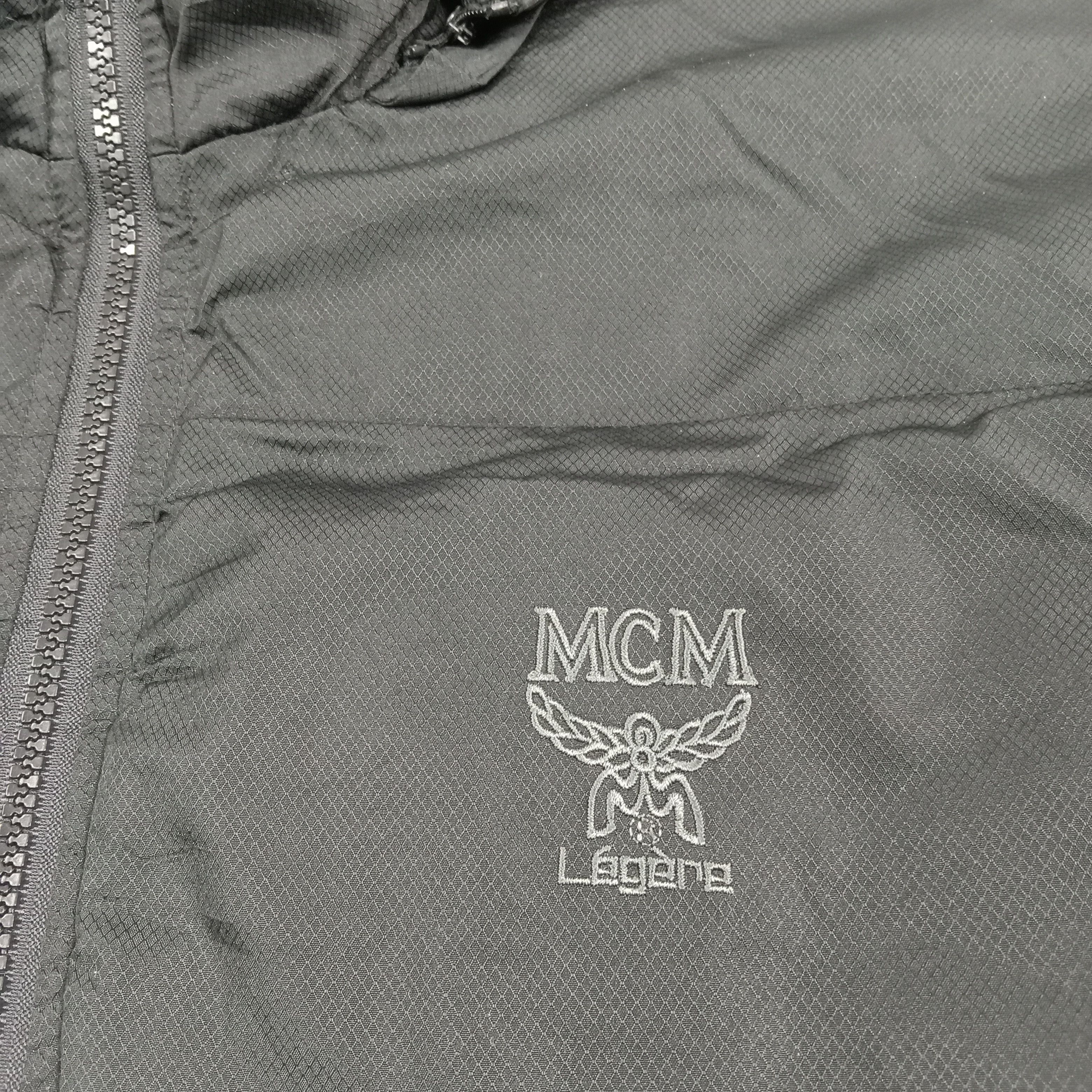 MCM MCM Legere Designer Brand Puffer Jacket C286N8 Size US XL / EU 56 / 4 - 2 Thumbnail
